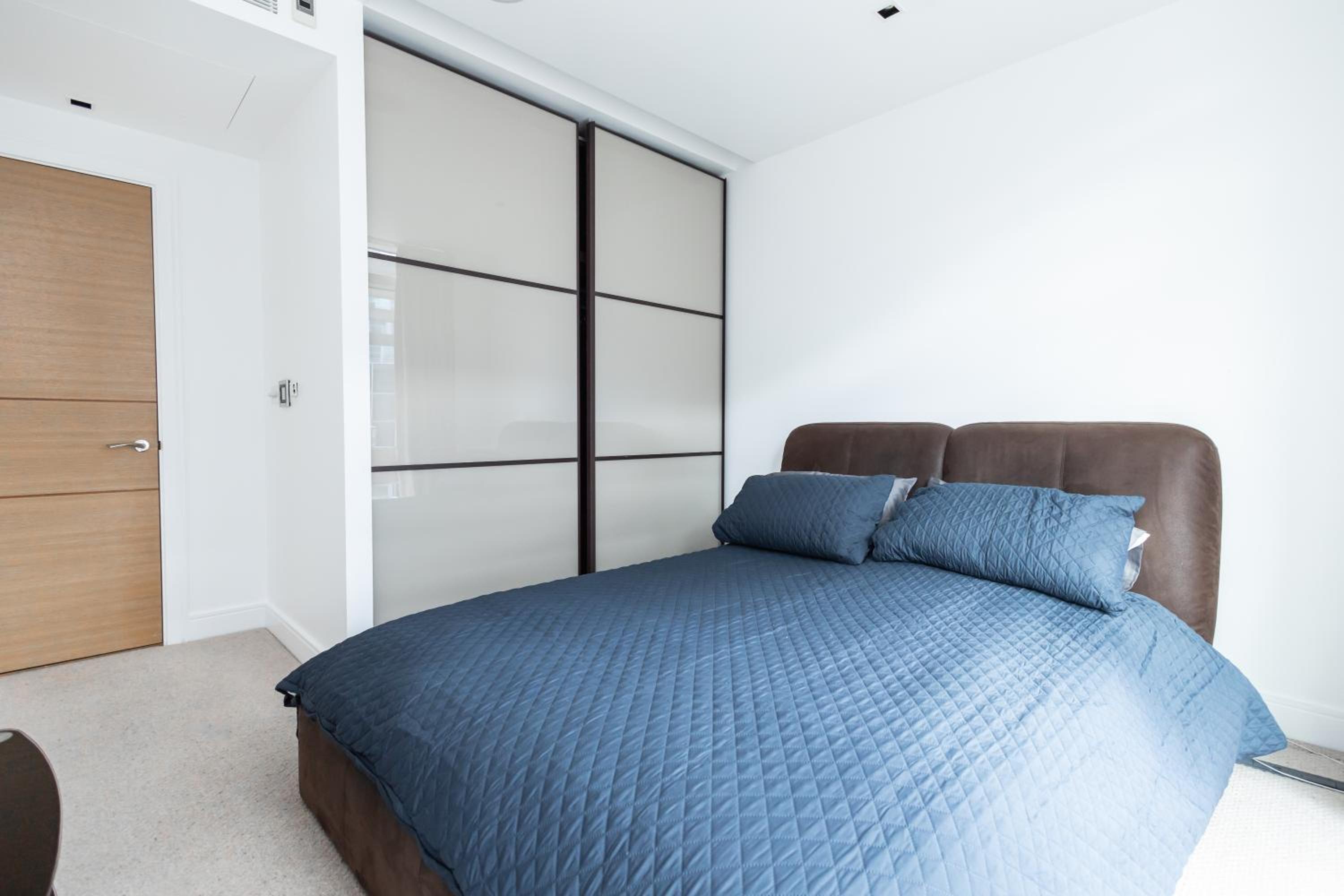 ADS LUX LETTINGS LTD - Battersea Reach