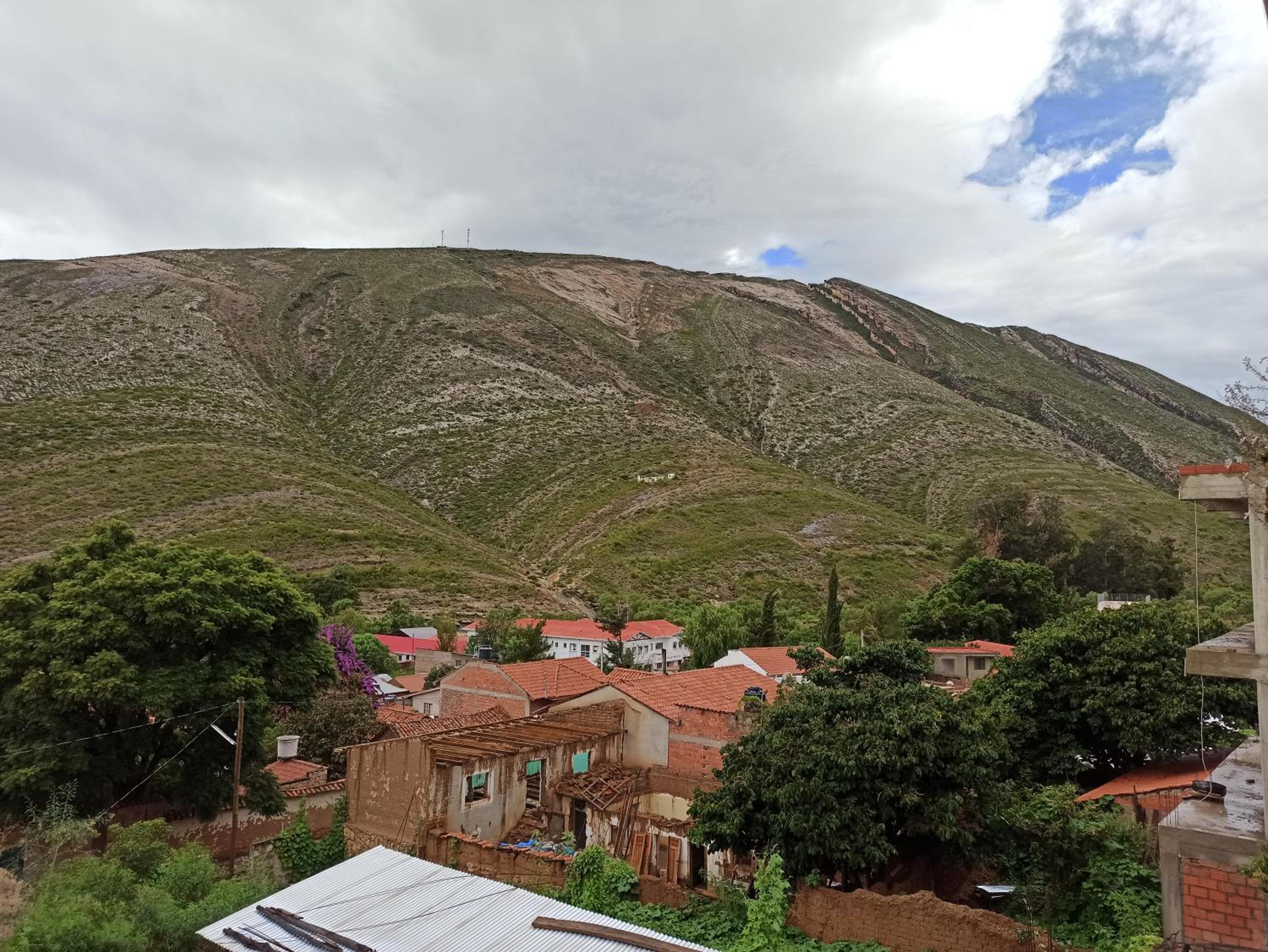 Jurassic Hostal
