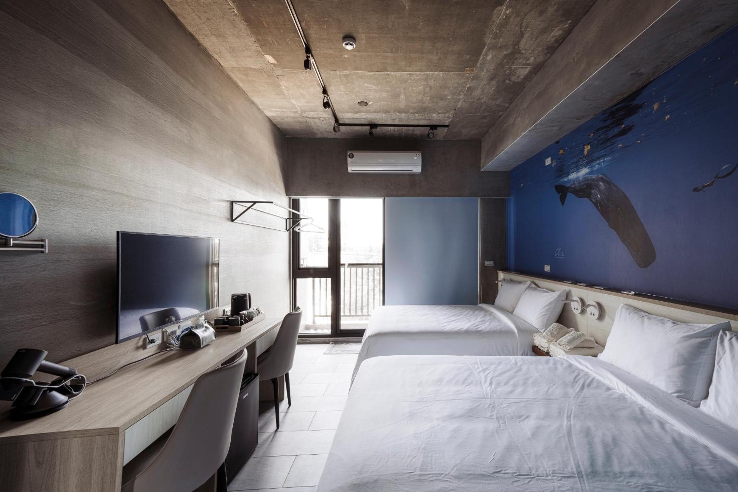 Deep Blue 23 B&B