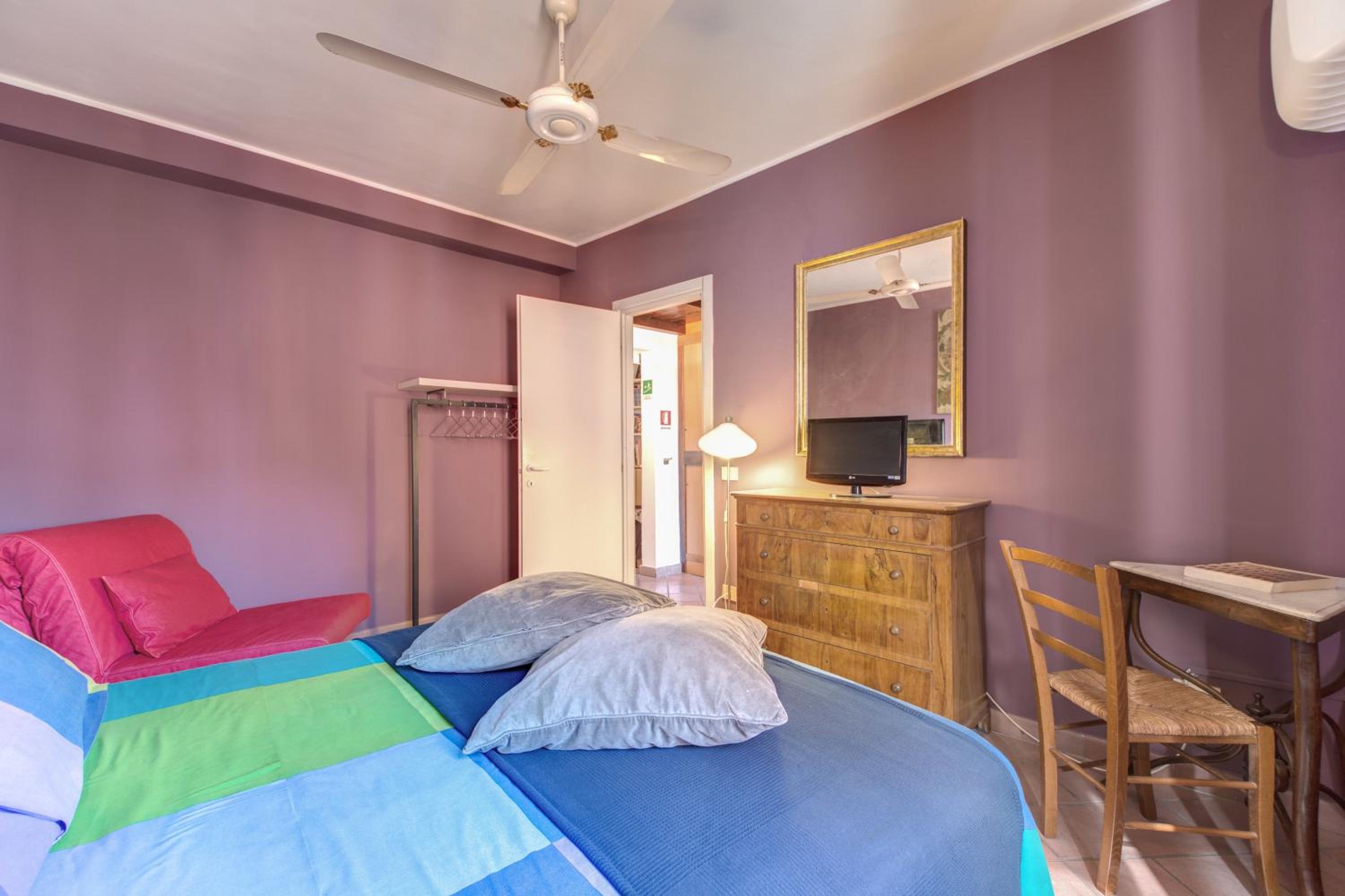 Frangipane Apartment