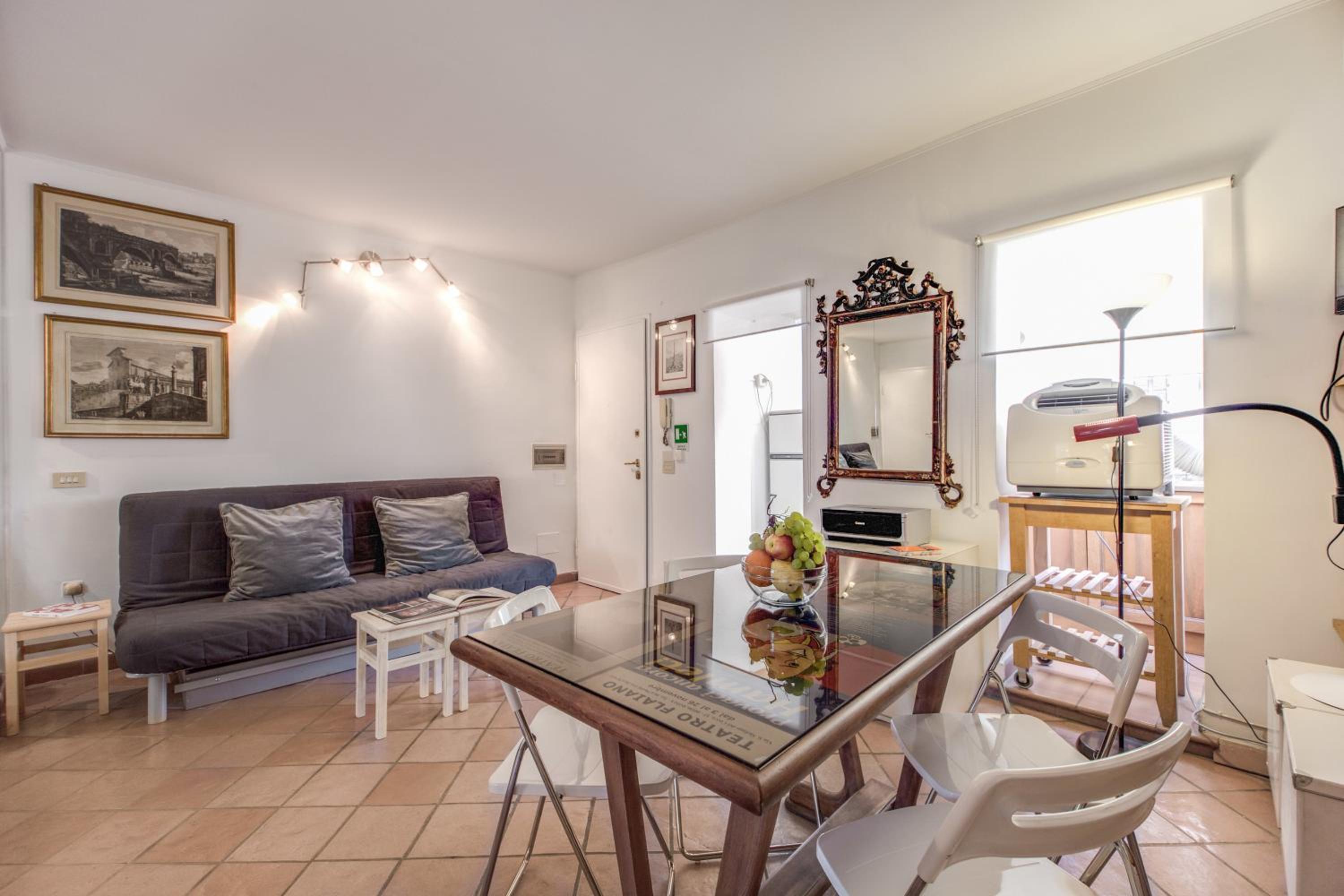 Frangipane Apartment