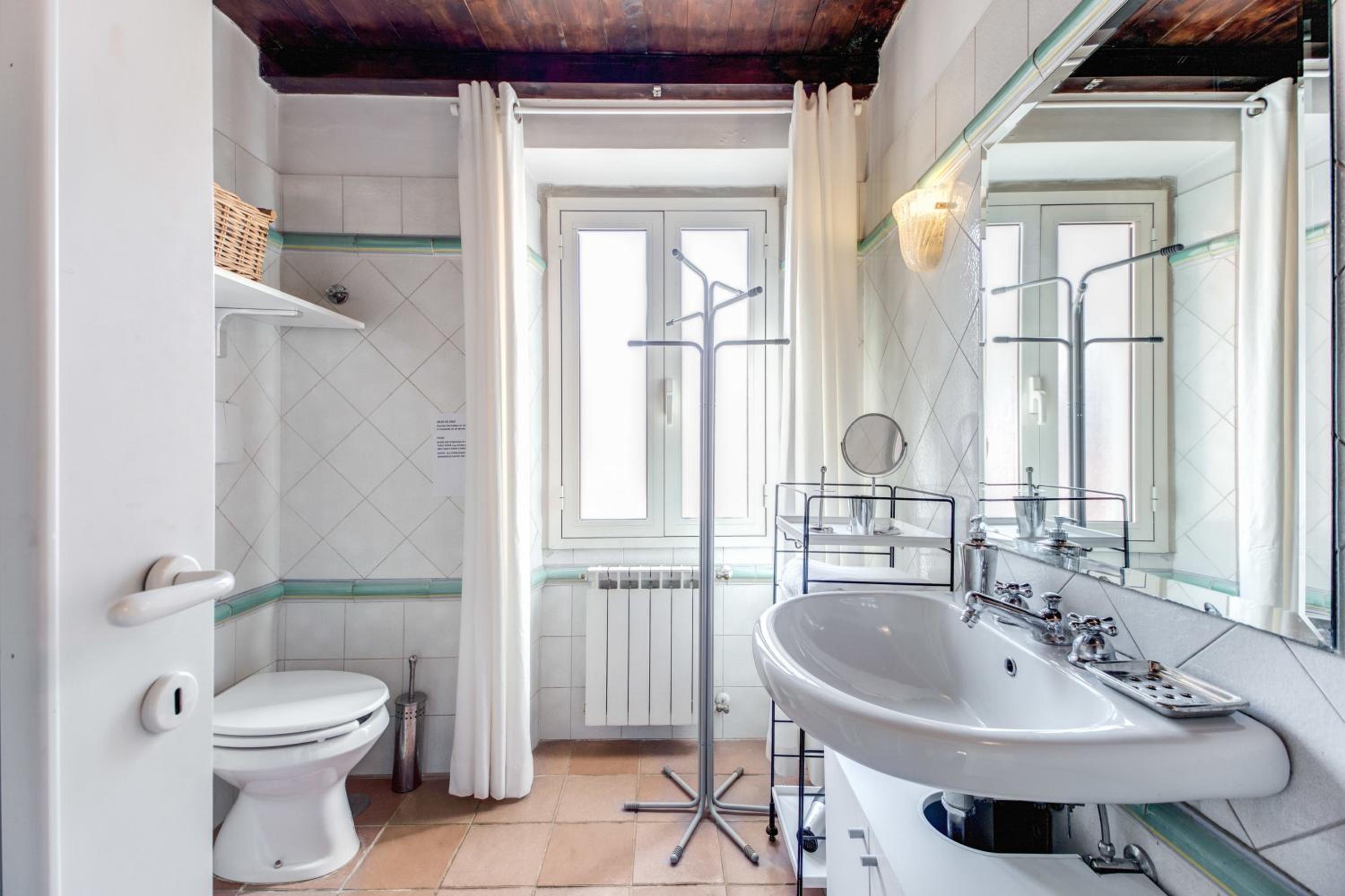 Frangipane Apartment