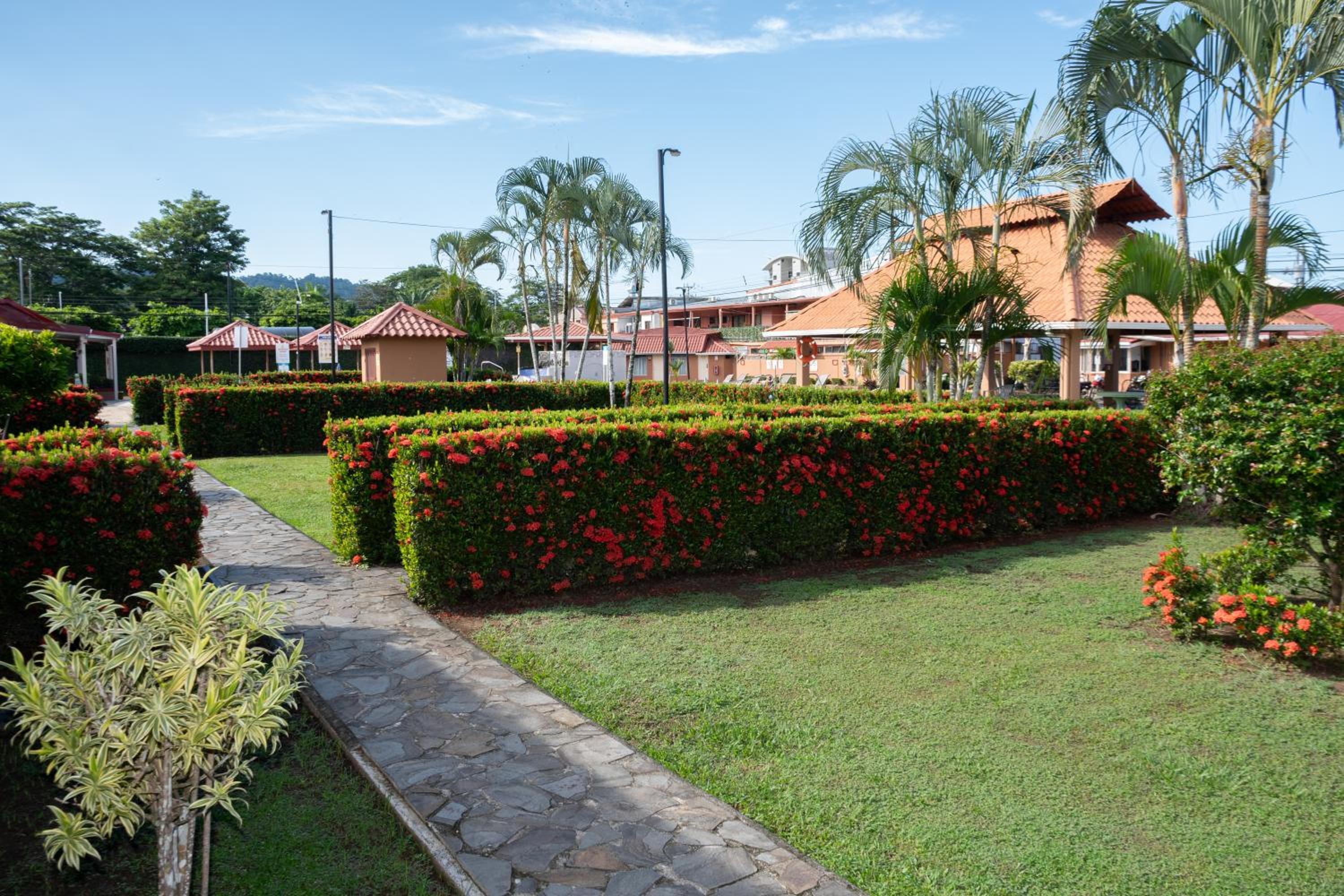 Family Beach Villa C29 2BD Near Ocean