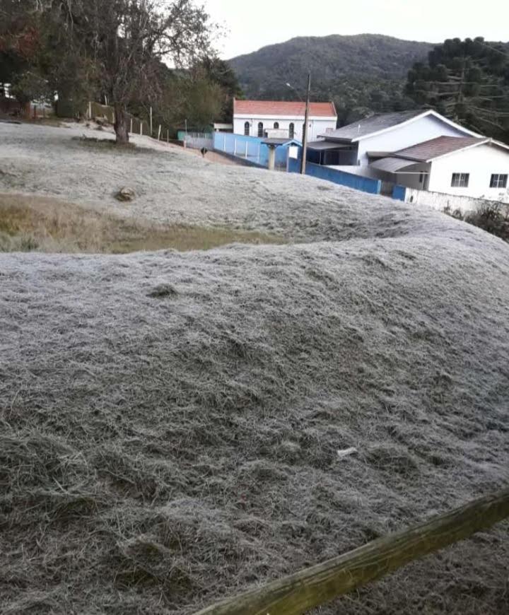 Chalés Rústicos