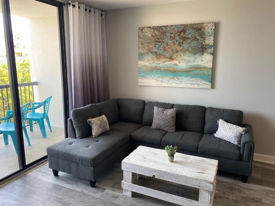 Large Myrtle Beach Condo, Fully Renovated view 2