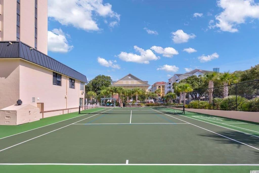 Large Myrtle Beach Condo, Fully Renovated view 3
