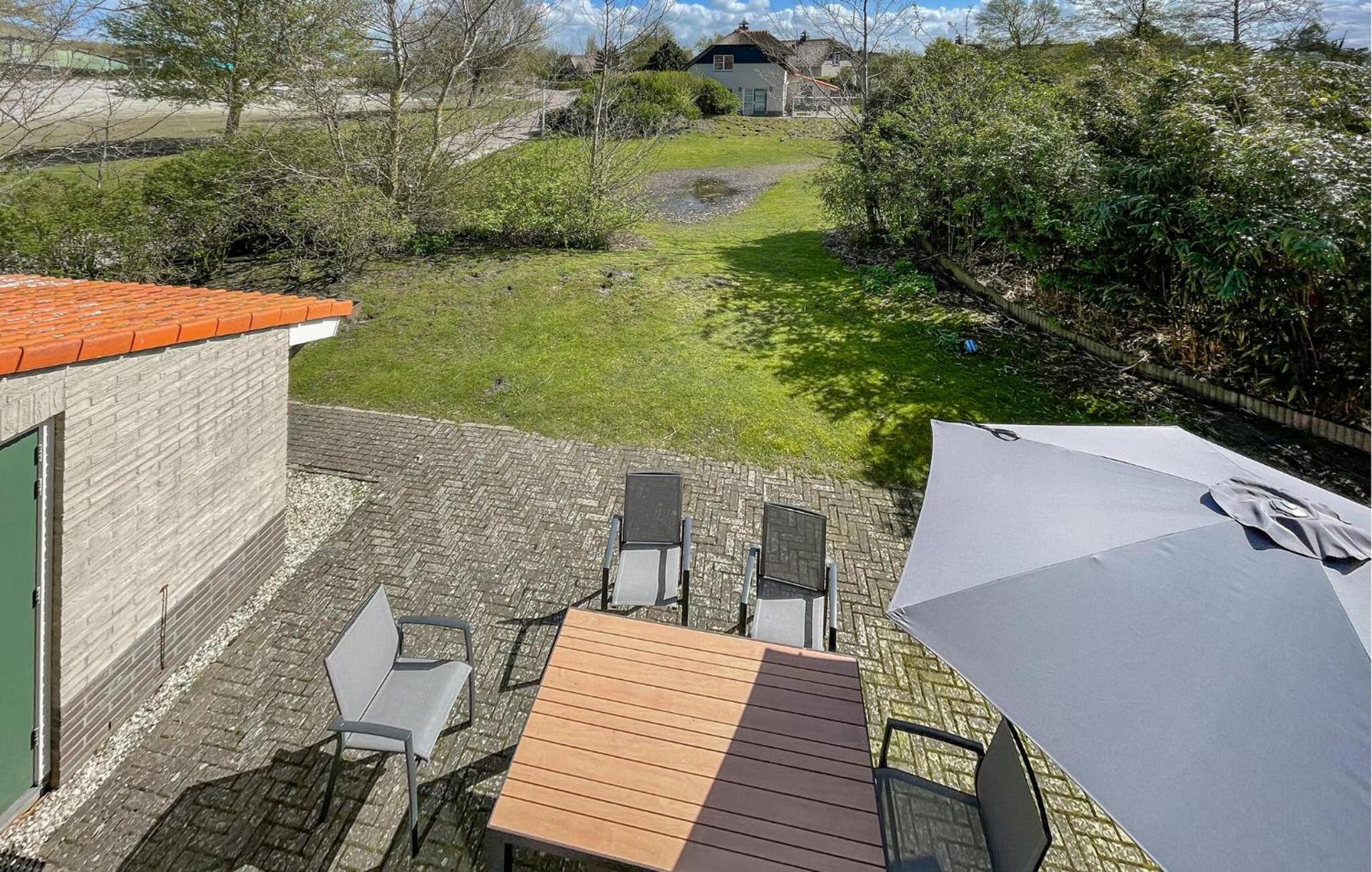 3 Bedroom Beautiful Home In Makkum