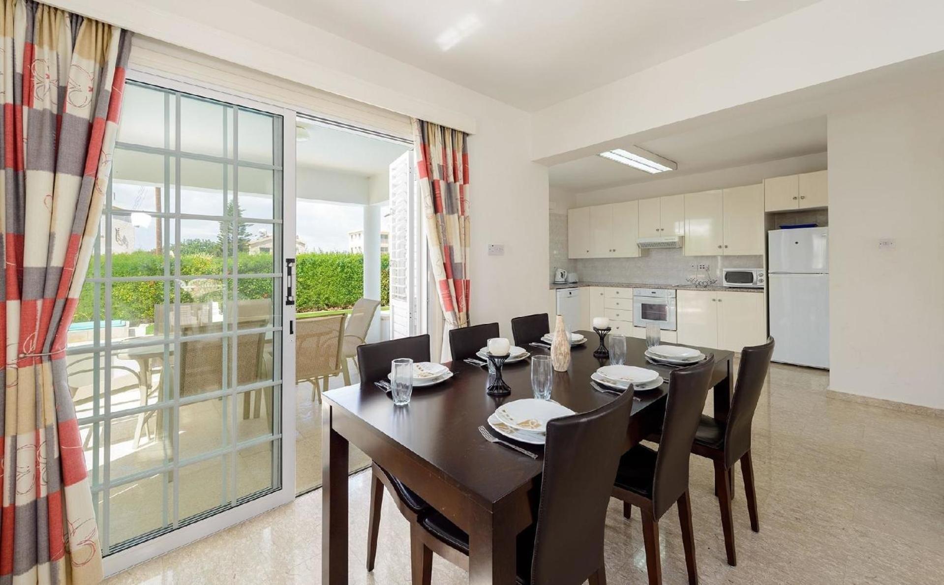 Ferienhaus mit Privatpool für 6 Personen ca 180 qm in Agia Napa, Südküste von Zypern