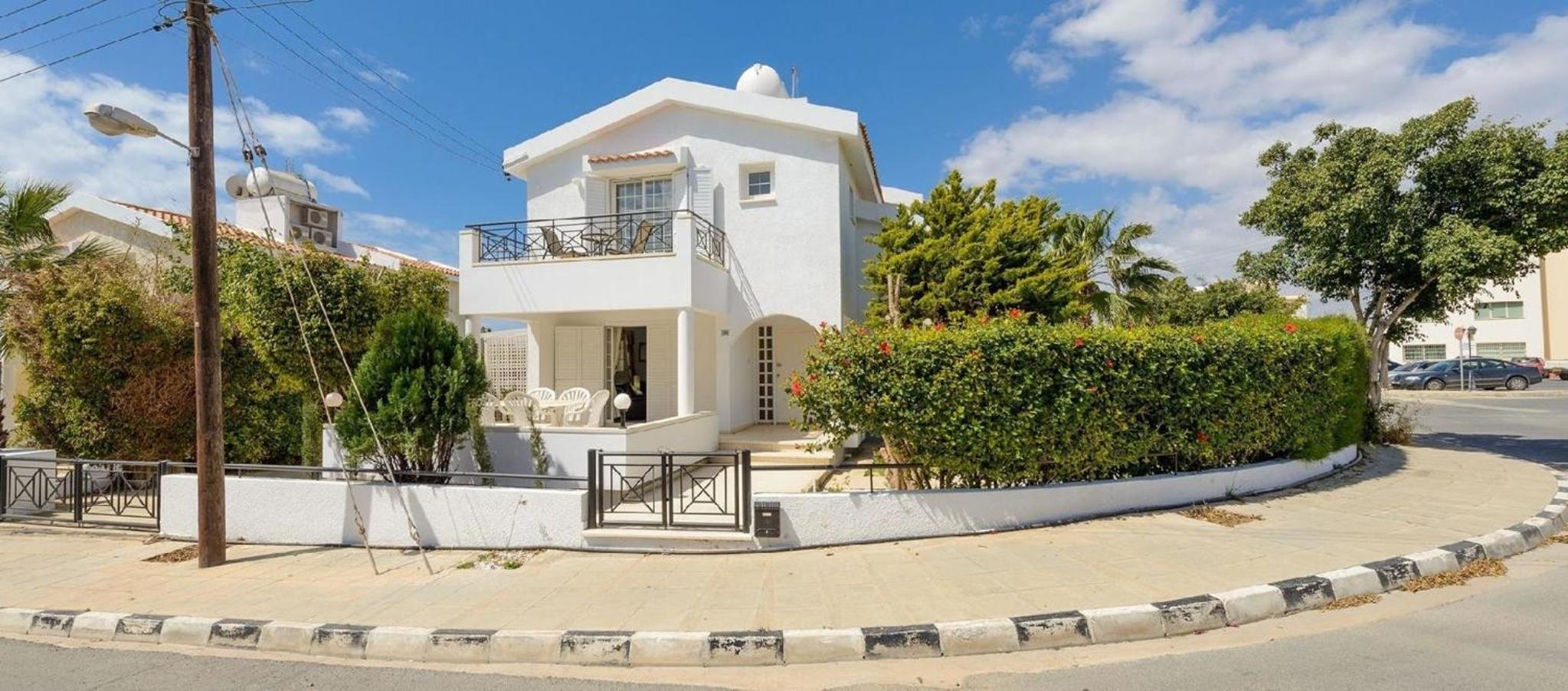Ferienhaus mit Privatpool für 6 Personen ca 180 qm in Agia Napa, Südküste von Zypern