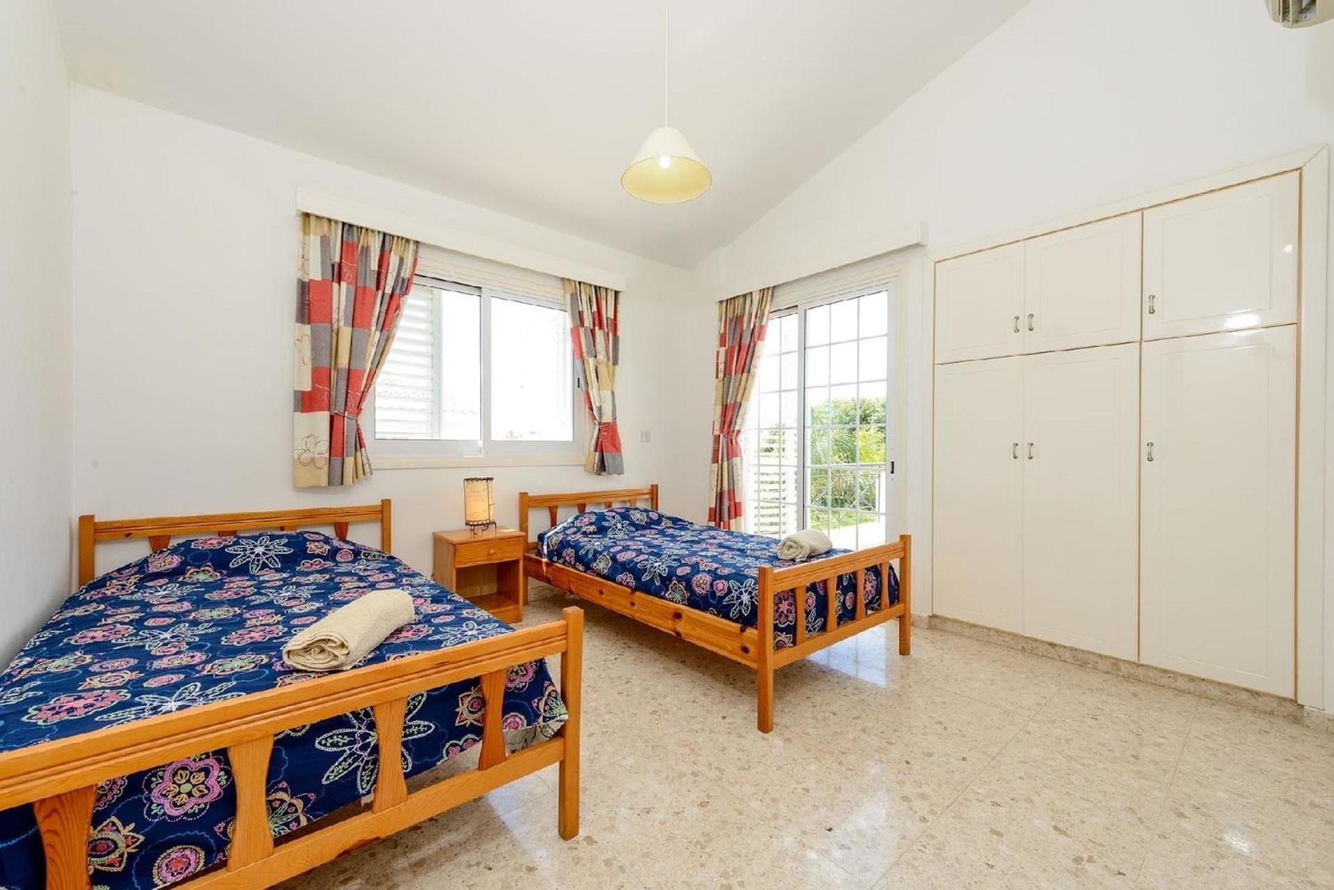 Ferienhaus mit Privatpool für 6 Personen ca 180 qm in Agia Napa, Südküste von Zypern
