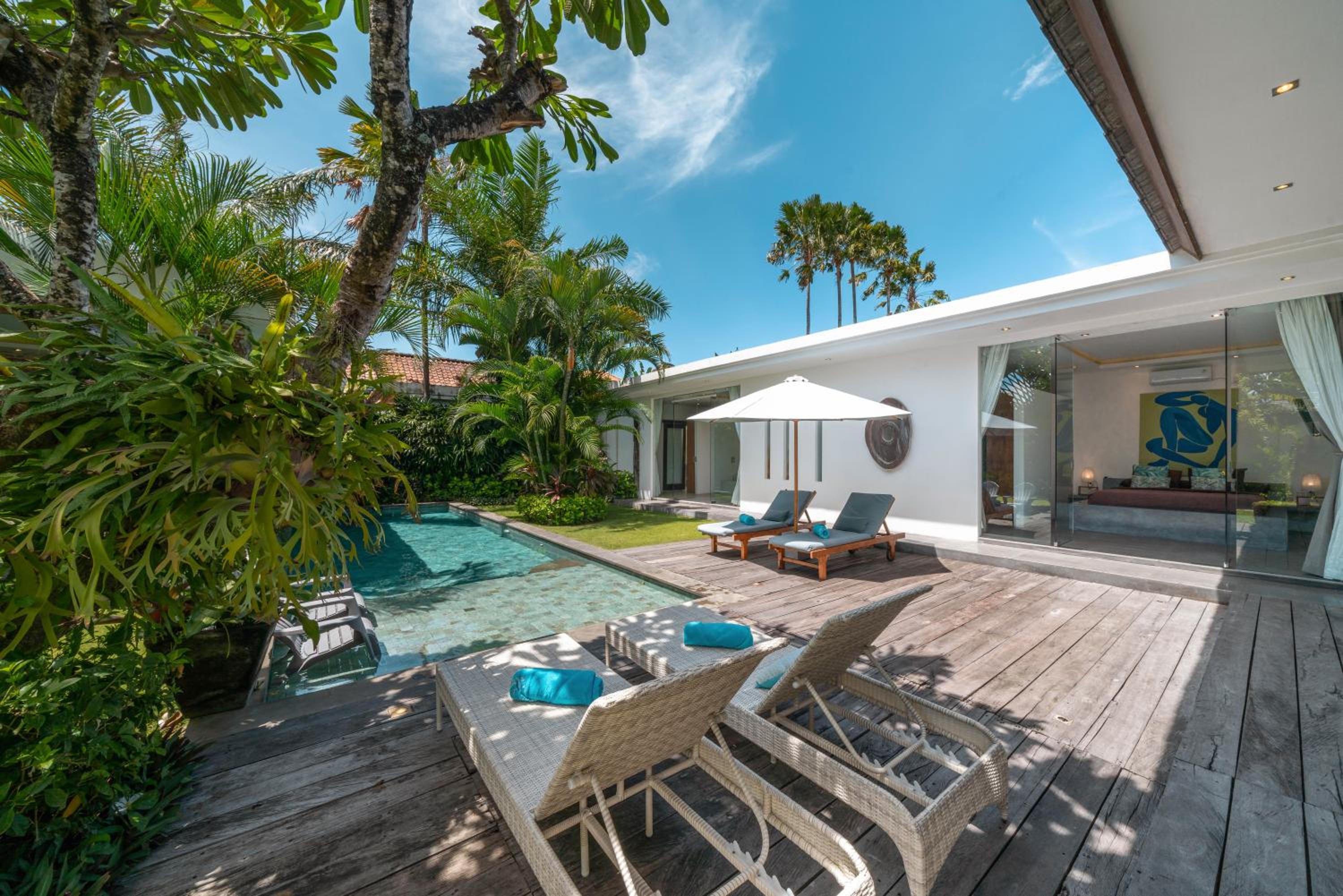 Villa Cempaka Ungu - Tranquil & Chic Pool 4-Bedroom Villa In The Heart Of Seminyak
