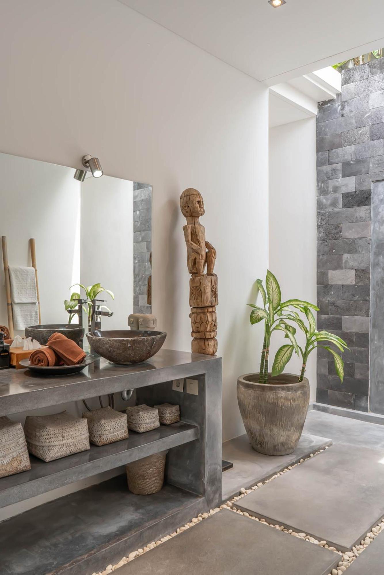 Villa Cempaka Ungu - Tranquil & Chic Pool 4-Bedroom Villa In The Heart Of Seminyak