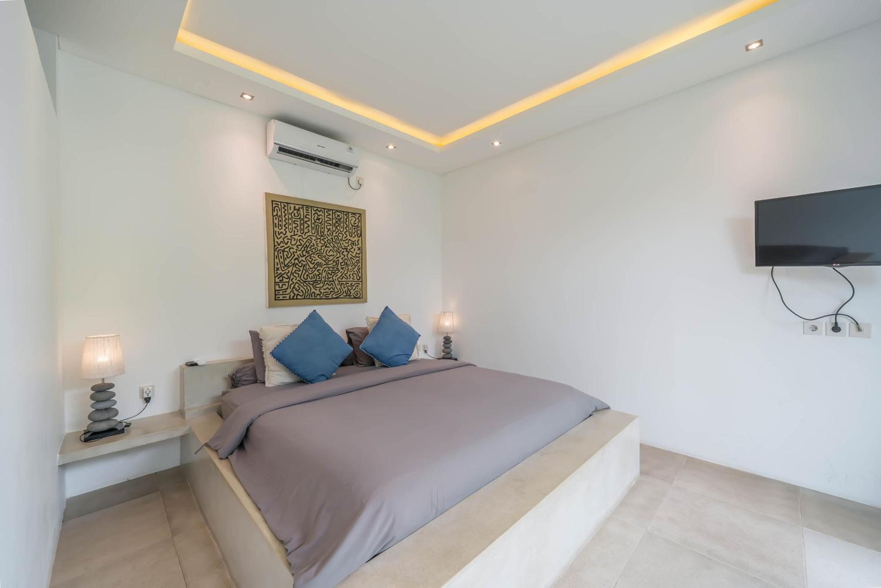 Villa Cempaka Ungu - Tranquil & Chic Pool 4-Bedroom Villa In The Heart Of Seminyak