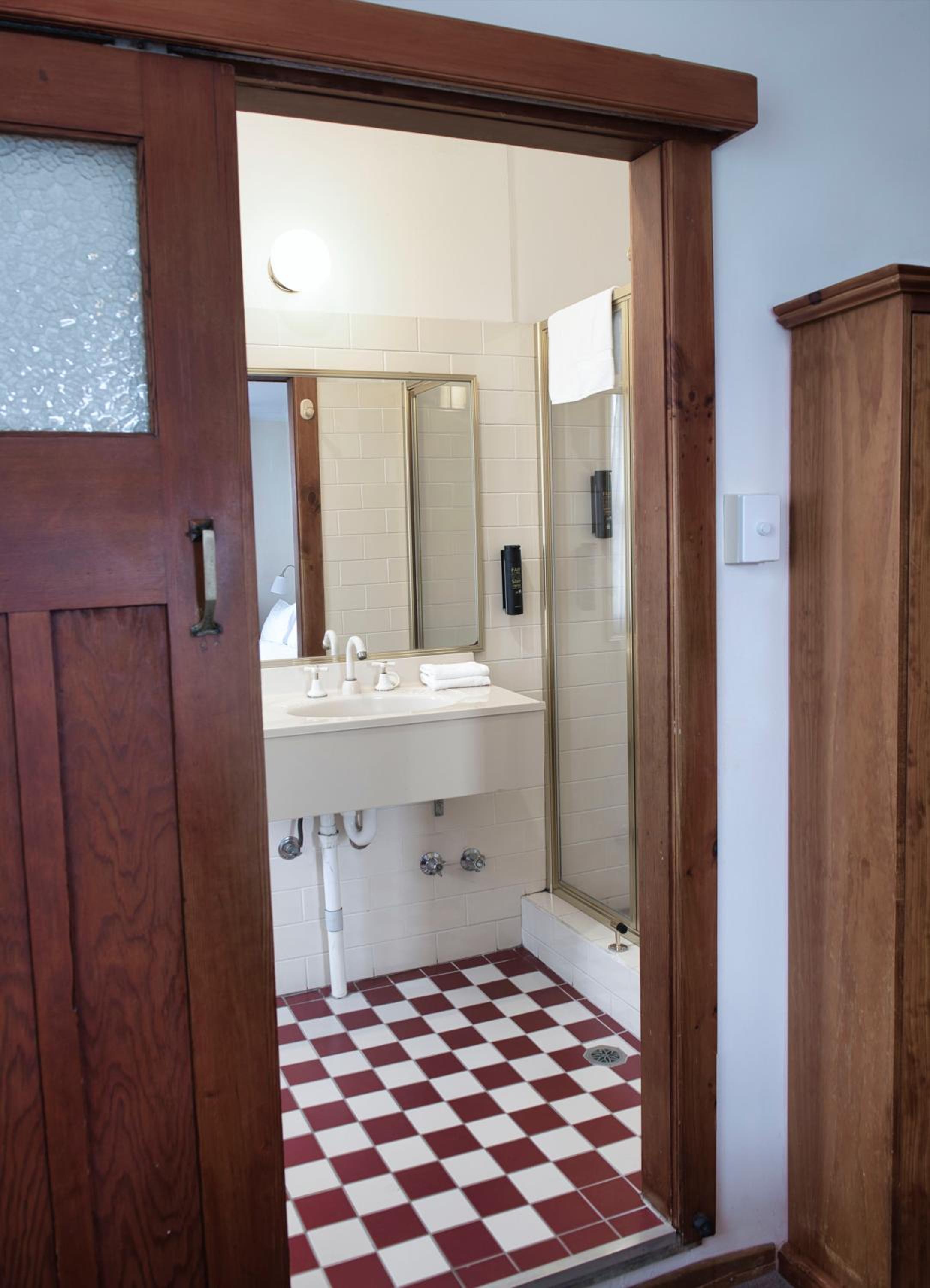 Katoomba Vacations - The Metropole Guest House Katoomba - Property Image 20