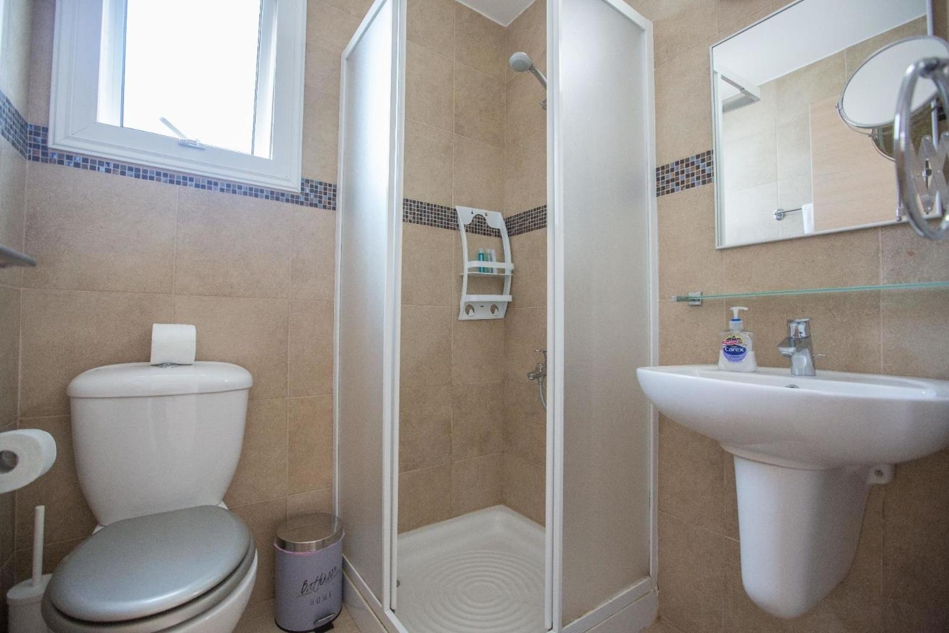 Ferienhaus mit Privatpool für 7 Personen ca 130 qm in Pernera, Südküste von Zypern - b59045
