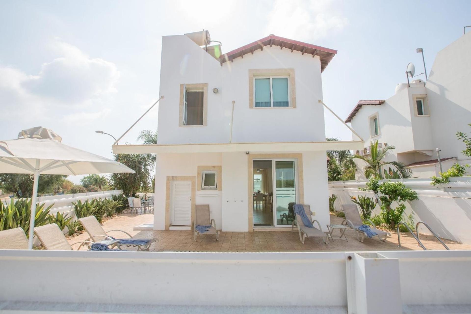 Ferienhaus mit Privatpool für 7 Personen ca 130 qm in Pernera, Südküste von Zypern - b59045
