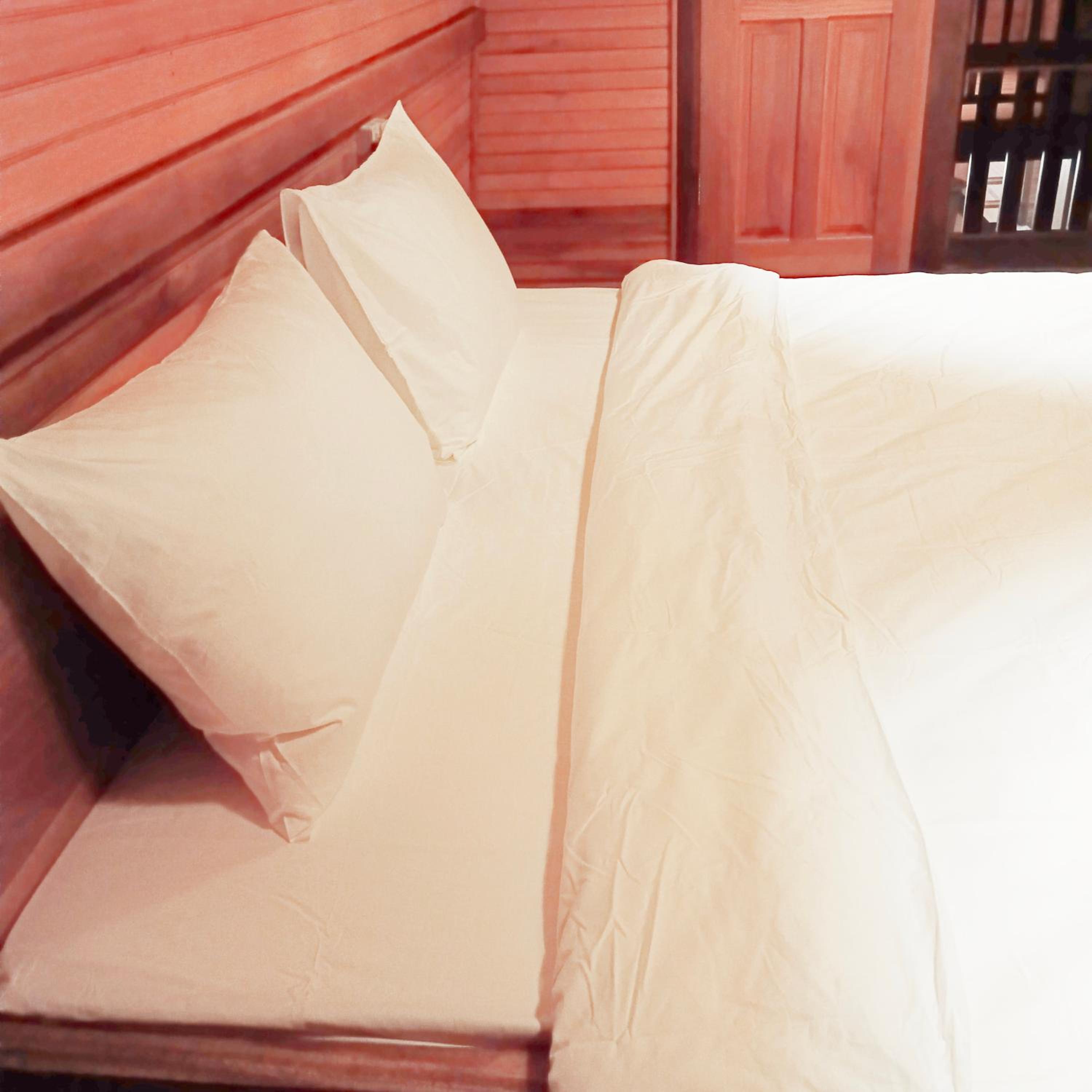 Bunaken 18 Oceanfront Boutique Lodge view 4