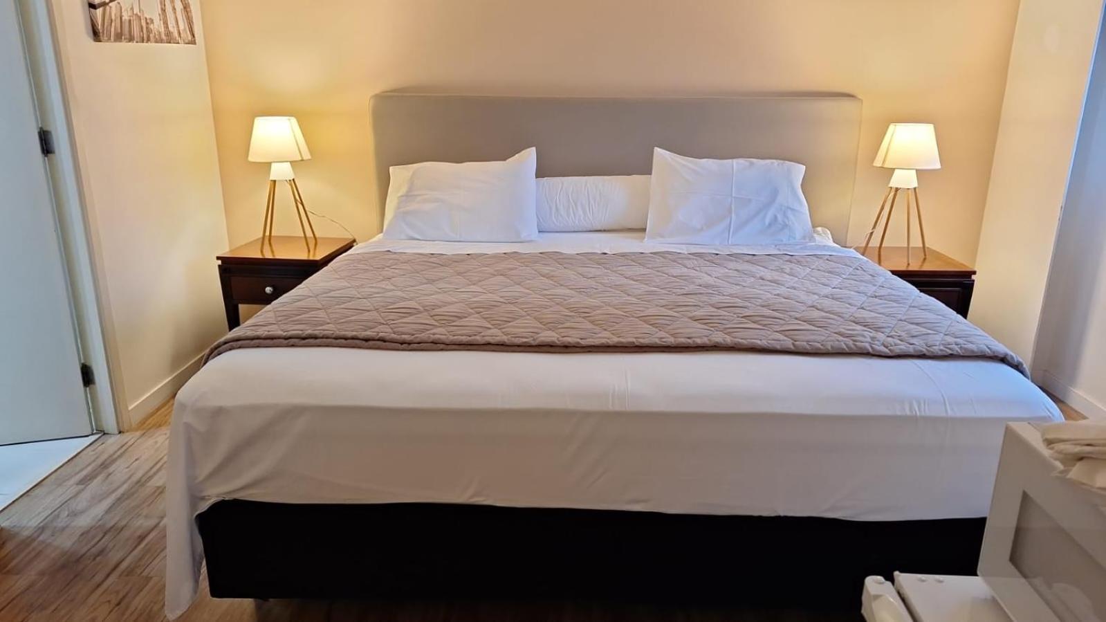 LUXUOSO HOTEL -ITAIM BIBI COM FARIA LIMA PISCINA AQUECIDA E SAUNA com MANOBRISTA