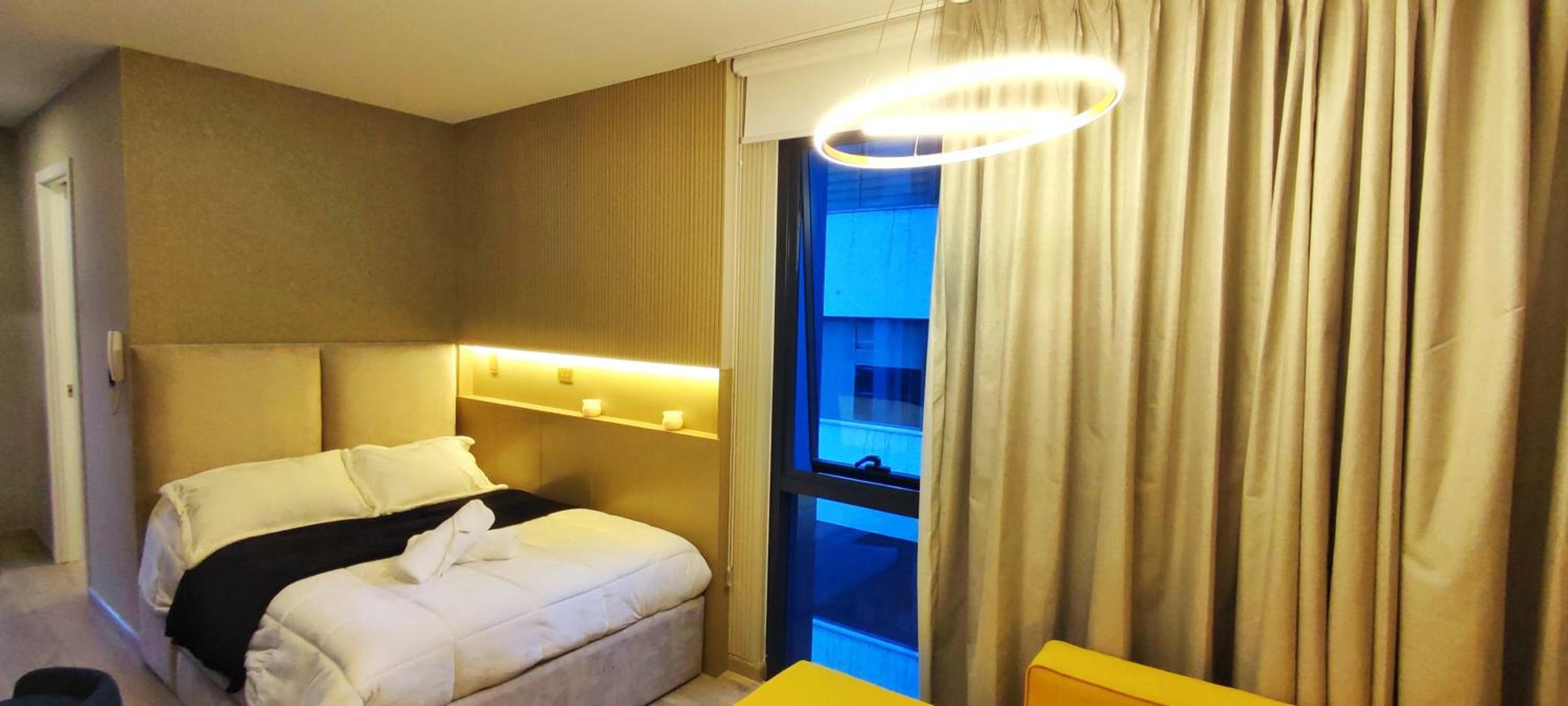 Republica del Salvador Coliving Ecuador XOE