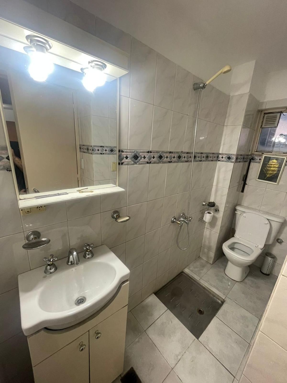 Duplex de 3 Habitaciones, 2 Baños, para 6 personas