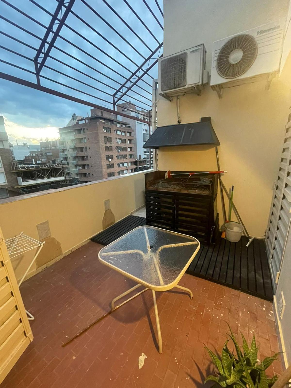 Duplex de 3 Habitaciones, 2 Baños, para 6 personas