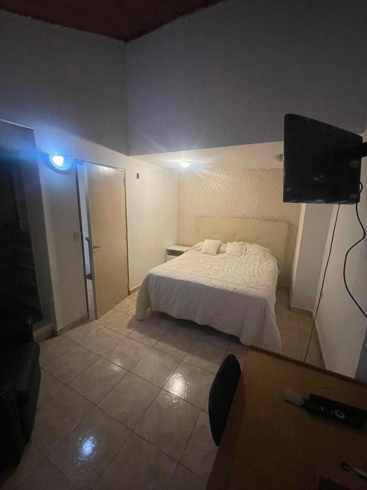 Duplex de 3 Habitaciones, 2 Baños, para 6 personas