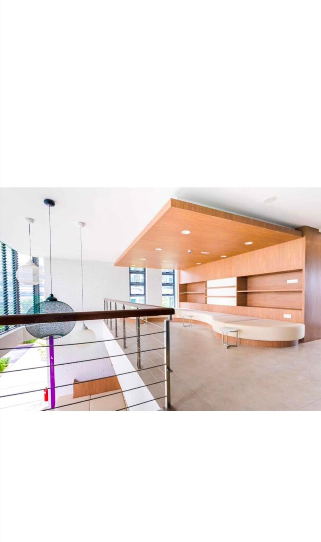 Robertson Apartment with City View