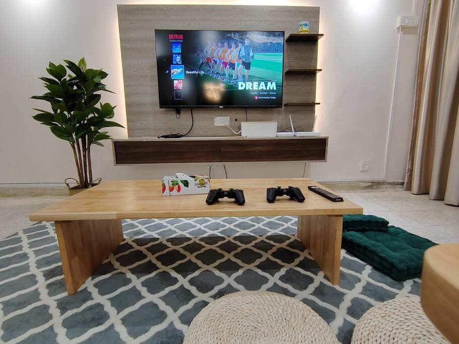 Petaling Jaya Damansara Uptown Landed Home for up to 15pax, 4BedRoom,1 Utama , Starling Mall , Atria Mall, IKEA photo 6