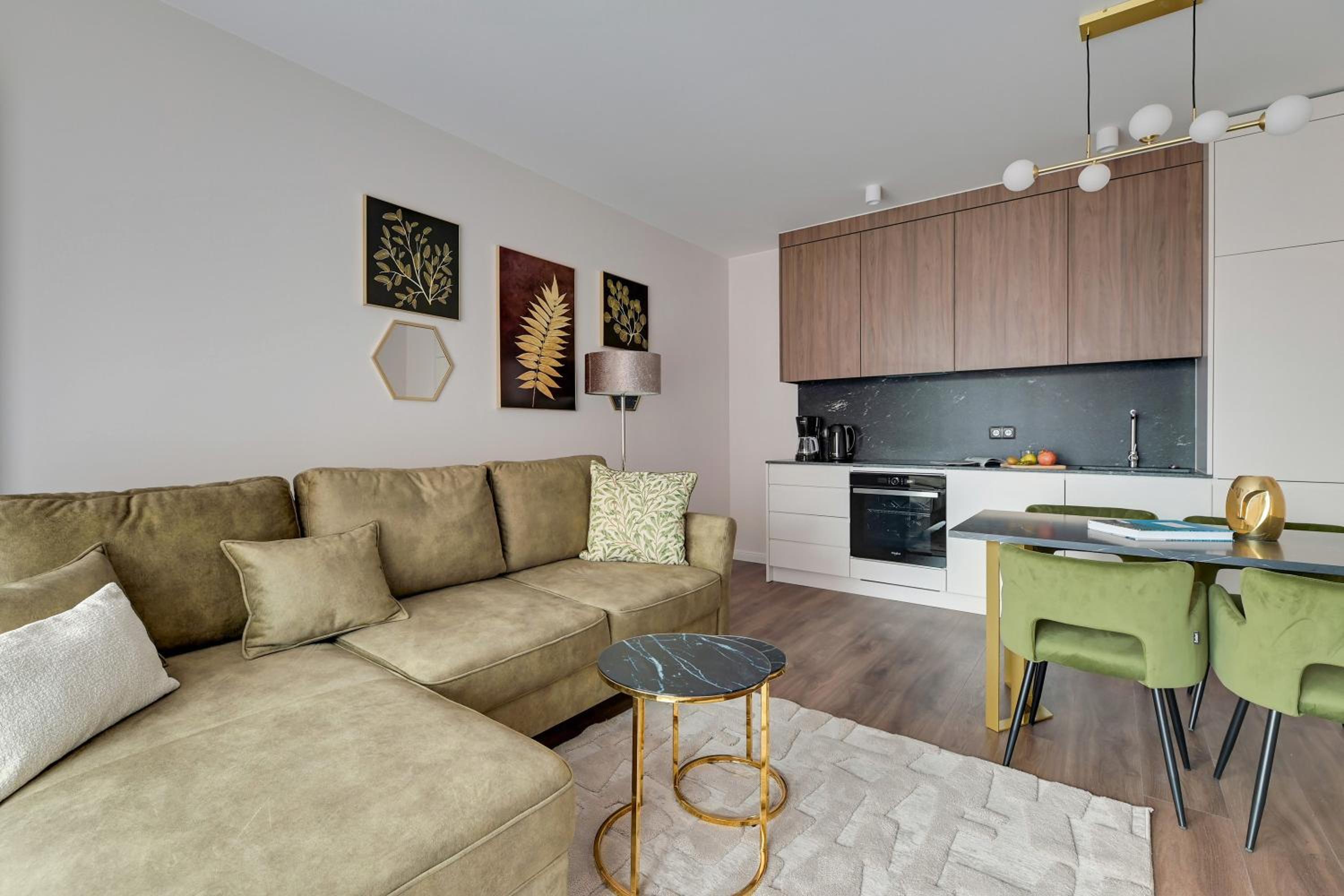 Gdańsk Old Town Scala F suites with Parking by Lion Apartments