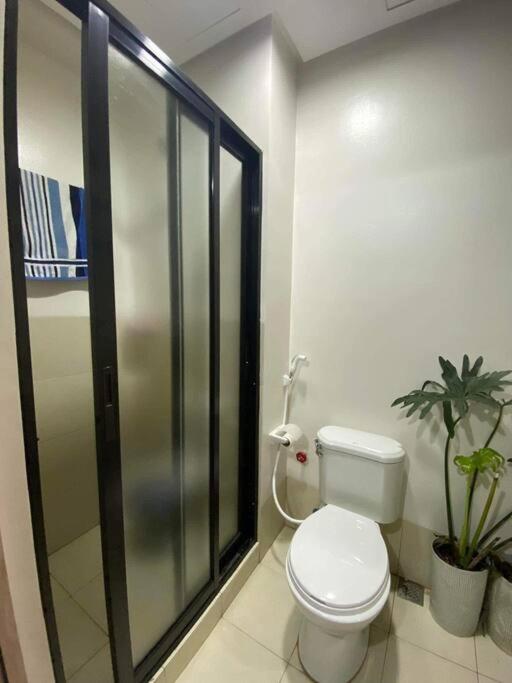 #49 Trees Residences view 3