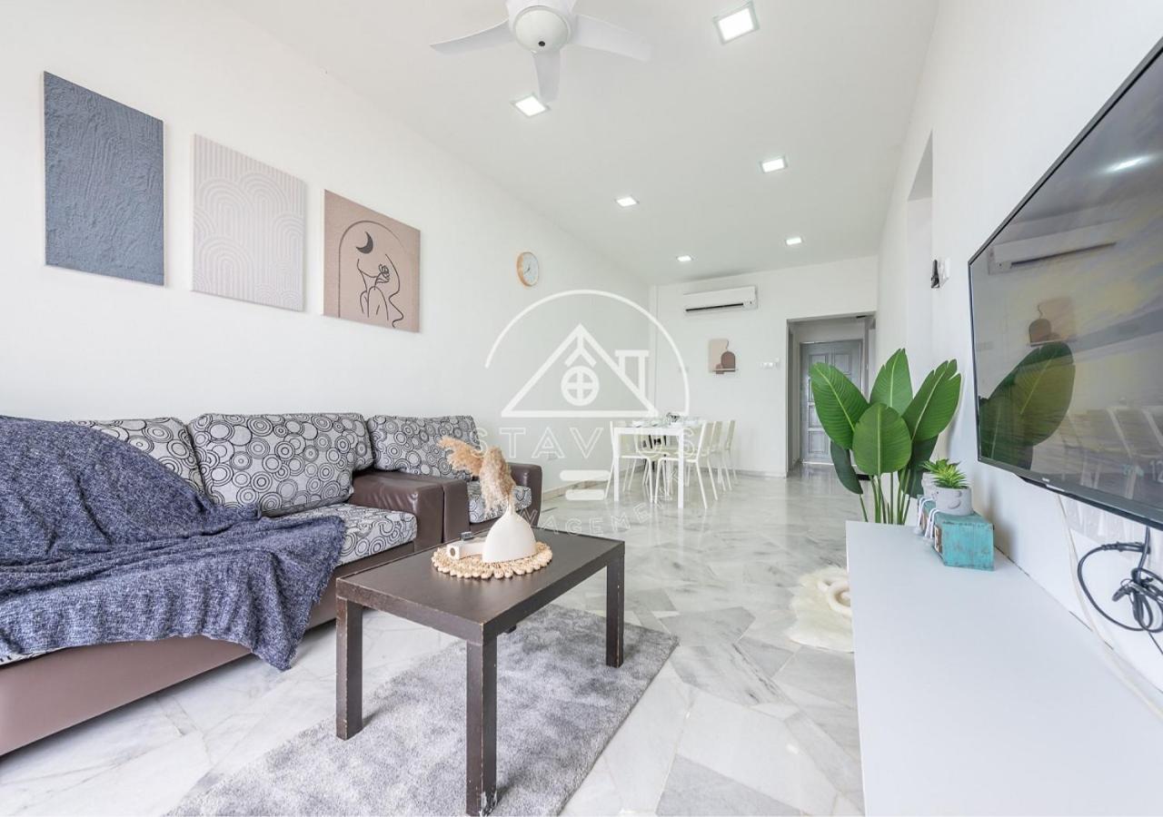 (10Pax) 3BR Glory Beach Resort Seaview photo 2