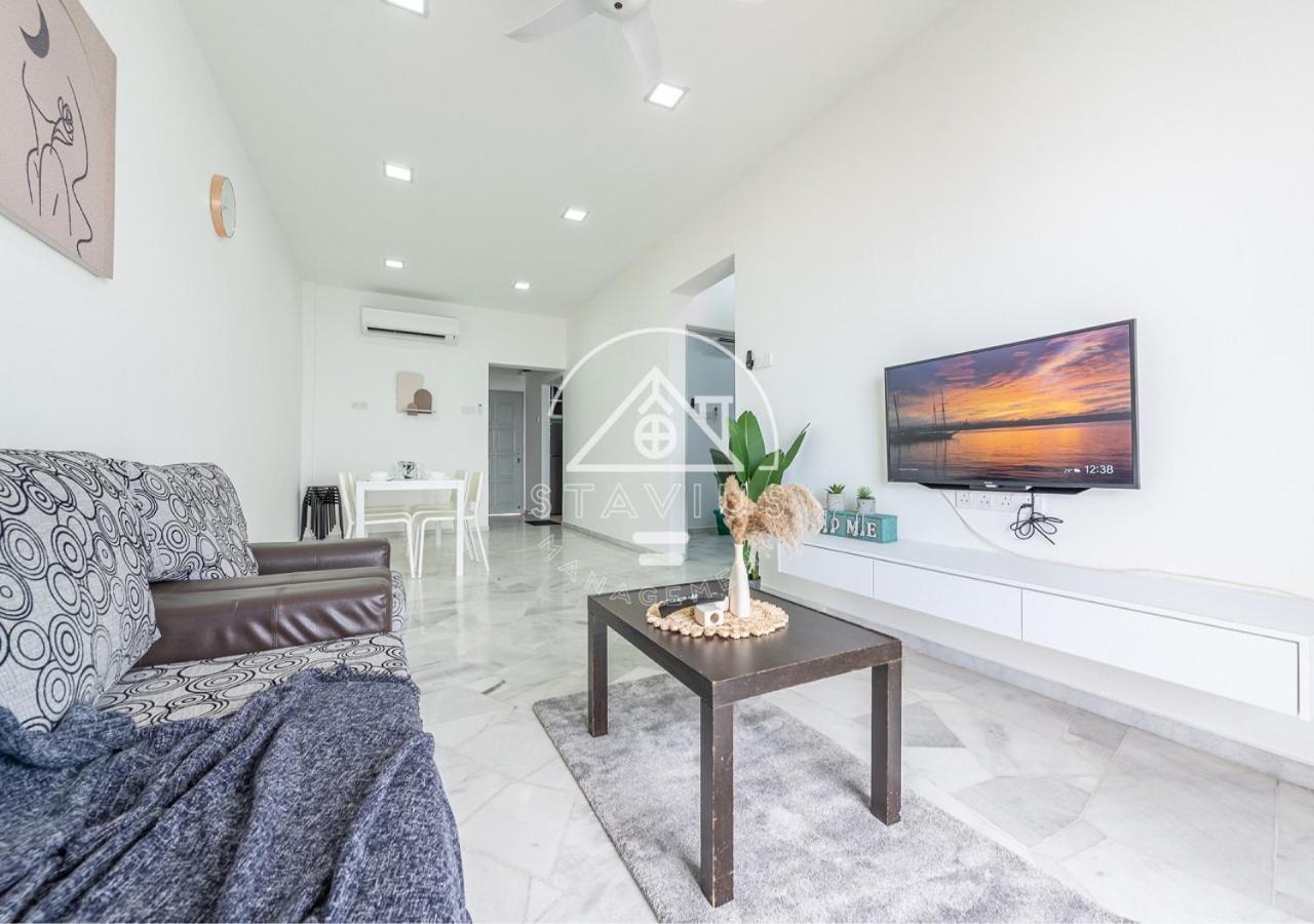 (10Pax) 3BR Glory Beach Resort Seaview photo 3