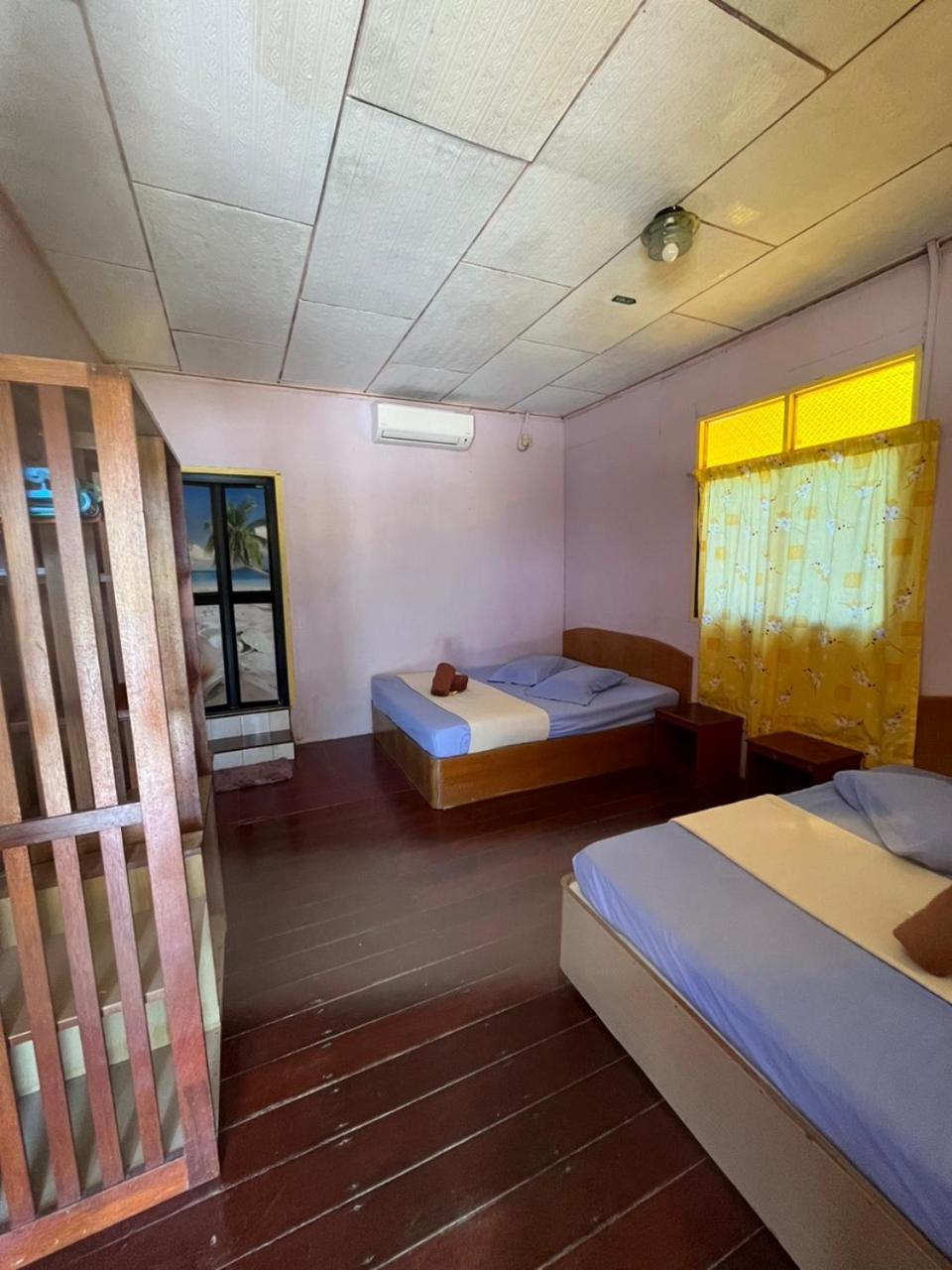 SALANG SAYANG RESORT , PULAU TIOMAN photo 2