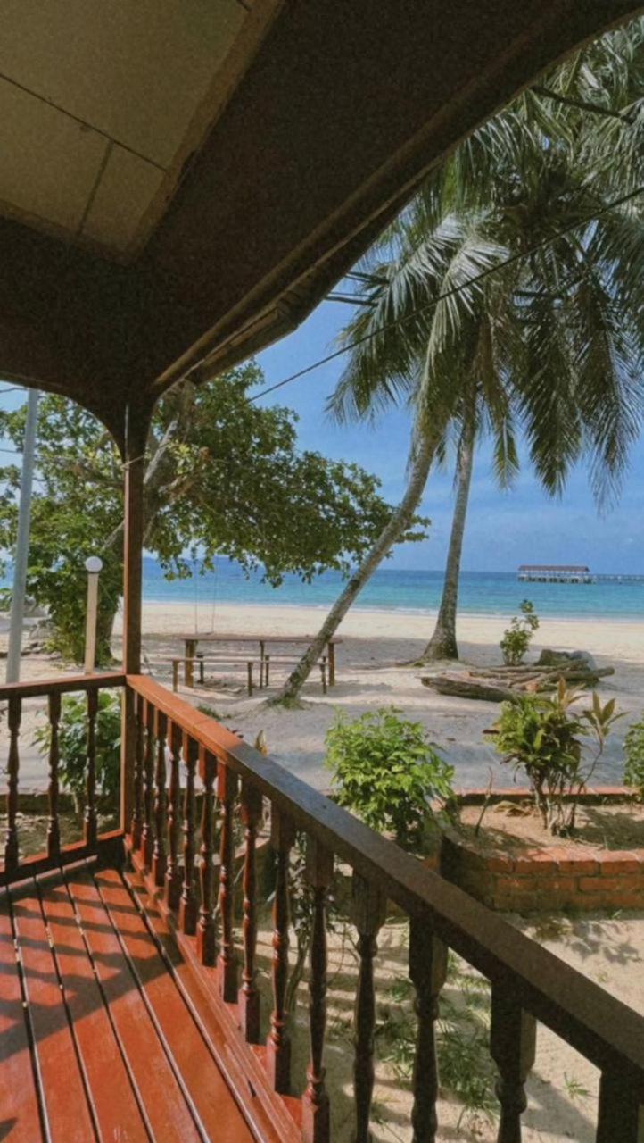 SALANG SAYANG RESORT , PULAU TIOMAN photo 3