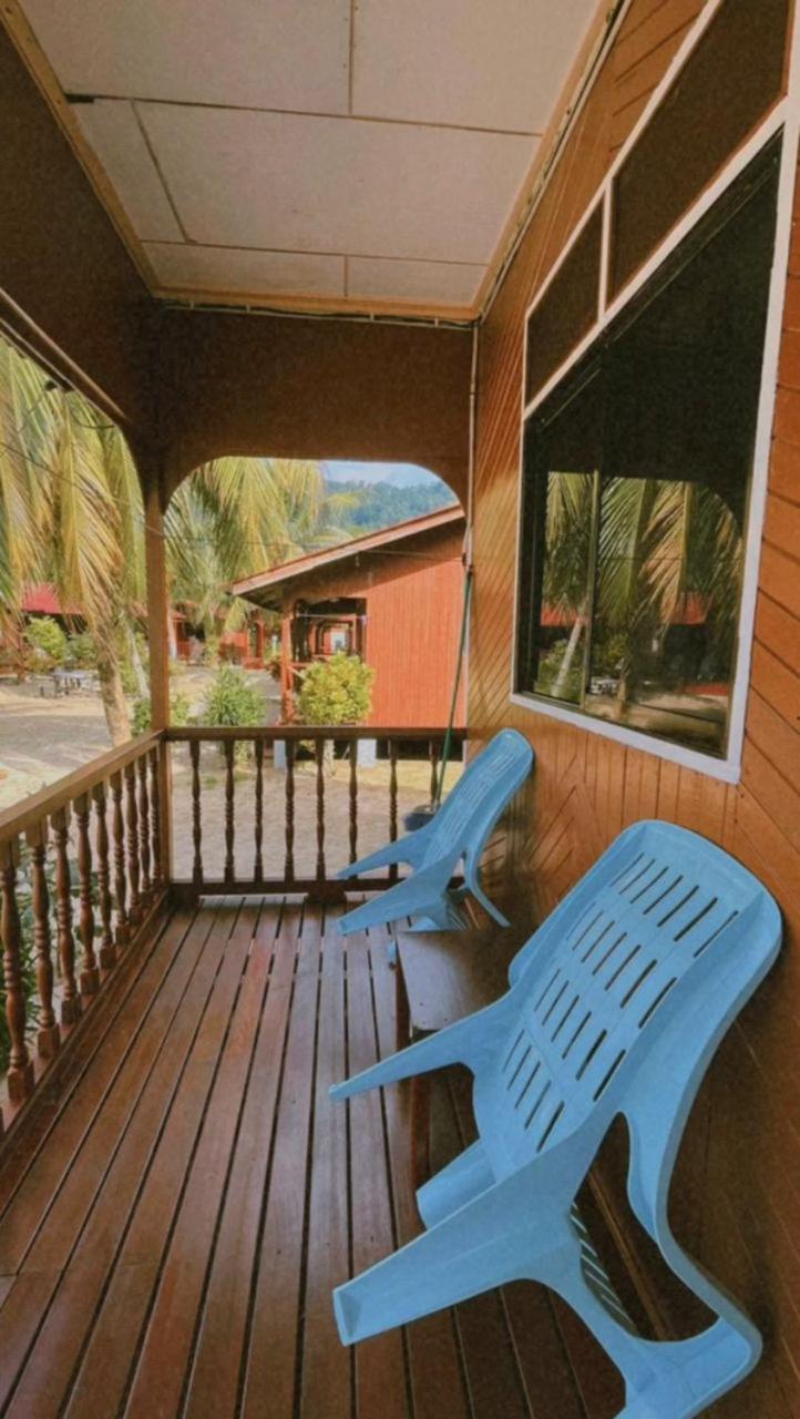 SALANG SAYANG RESORT , PULAU TIOMAN photo 4