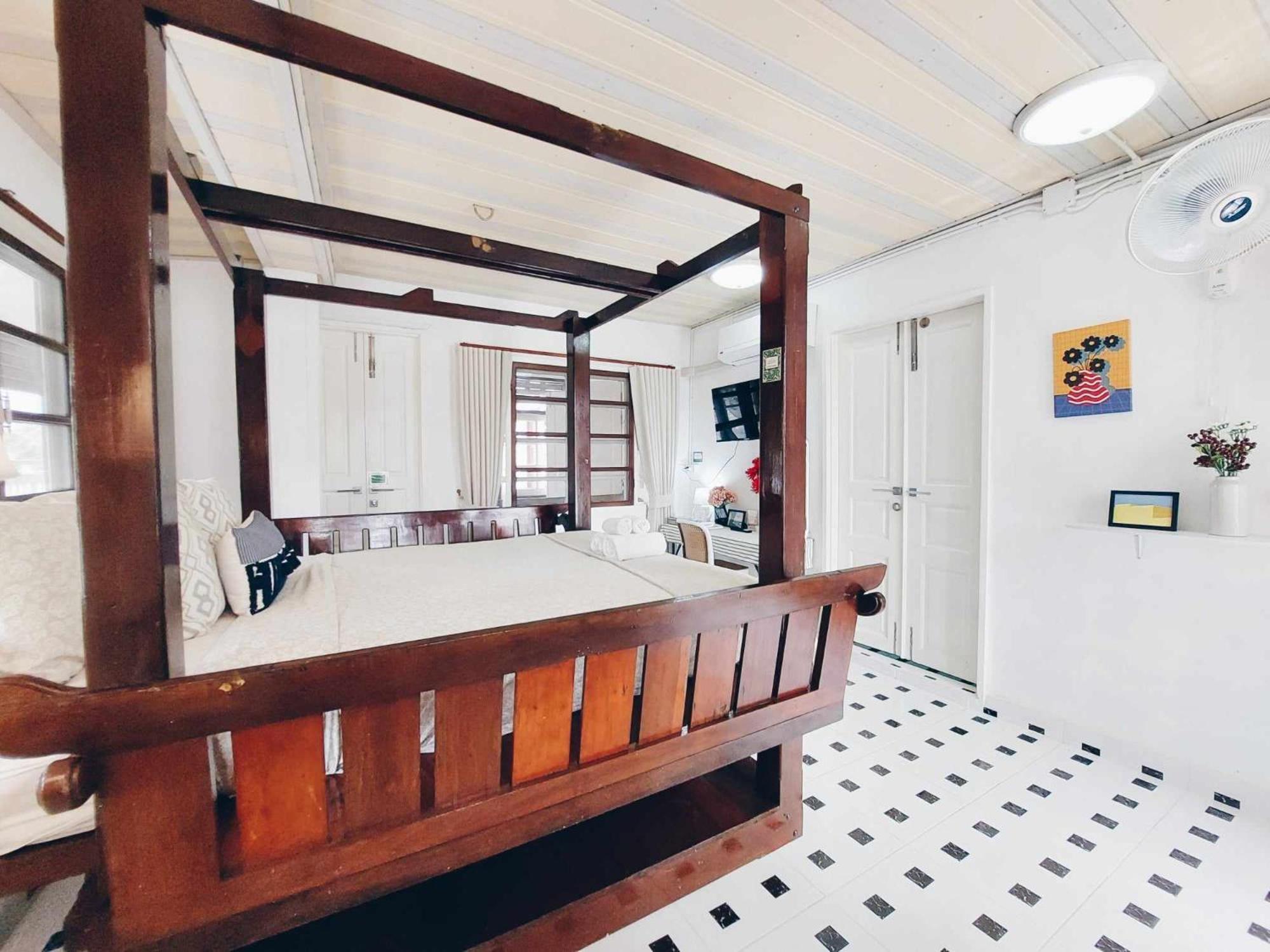Green Riverside Homestay