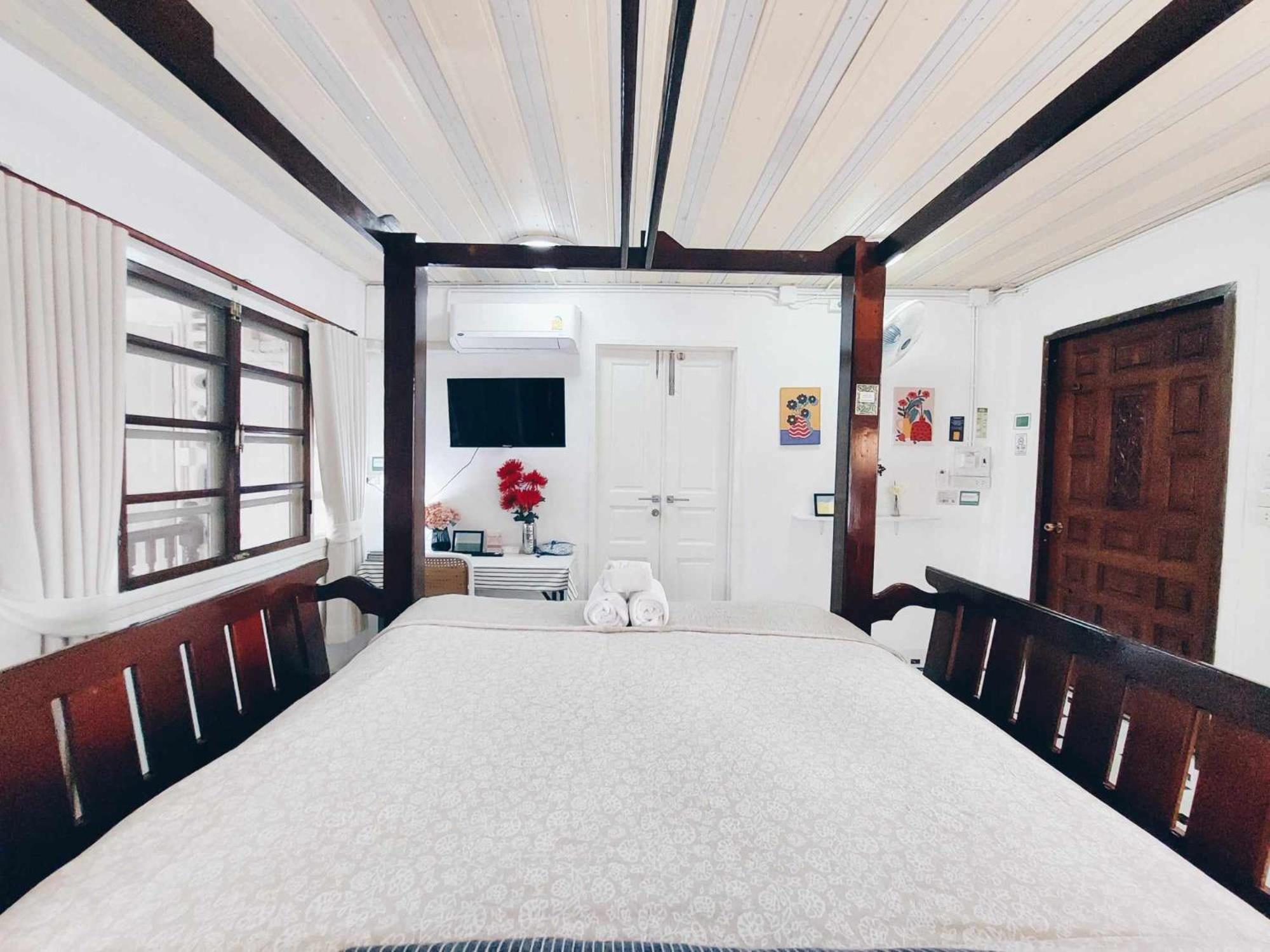 Green Riverside Homestay