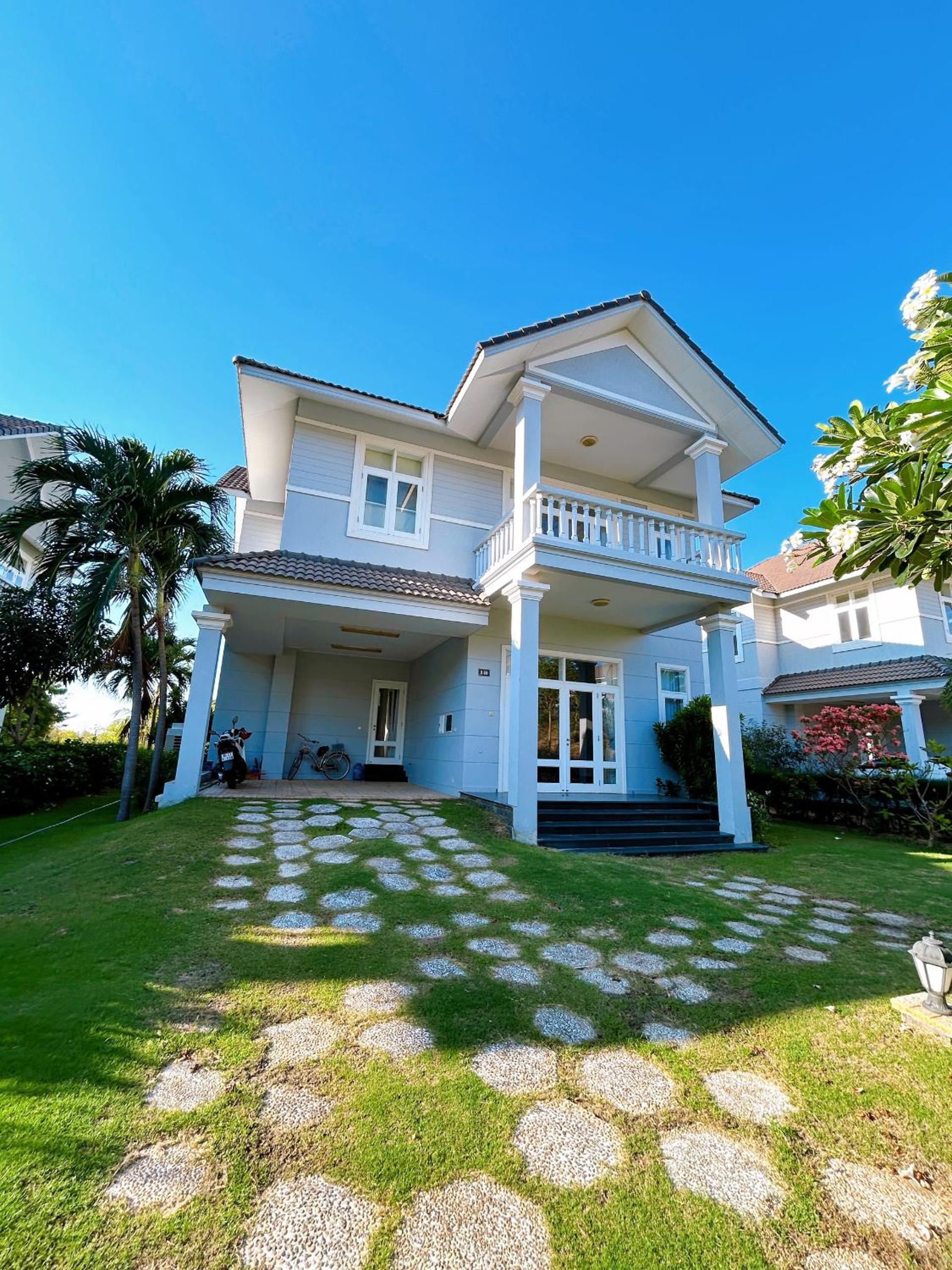 3 bedroom Villa R59 - Sealink Beach Mui Ne view 5