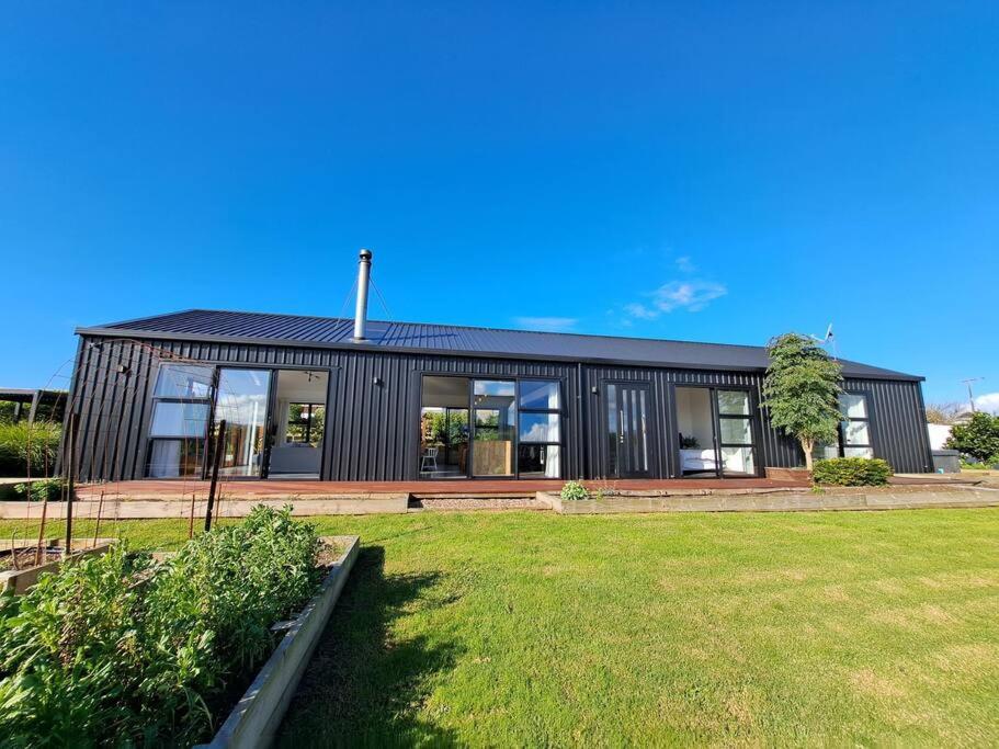The Glasshouse - Ruakaka, Boutique accommodation view 3