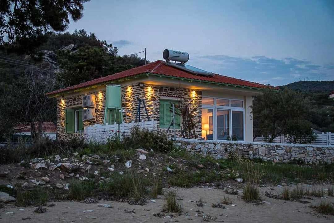 House Kokkalas on the beach view 3