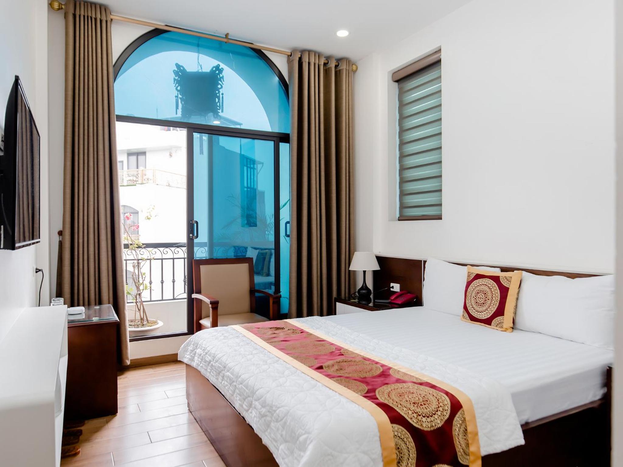 Phuong Nam Luxury Hotel Long Bien