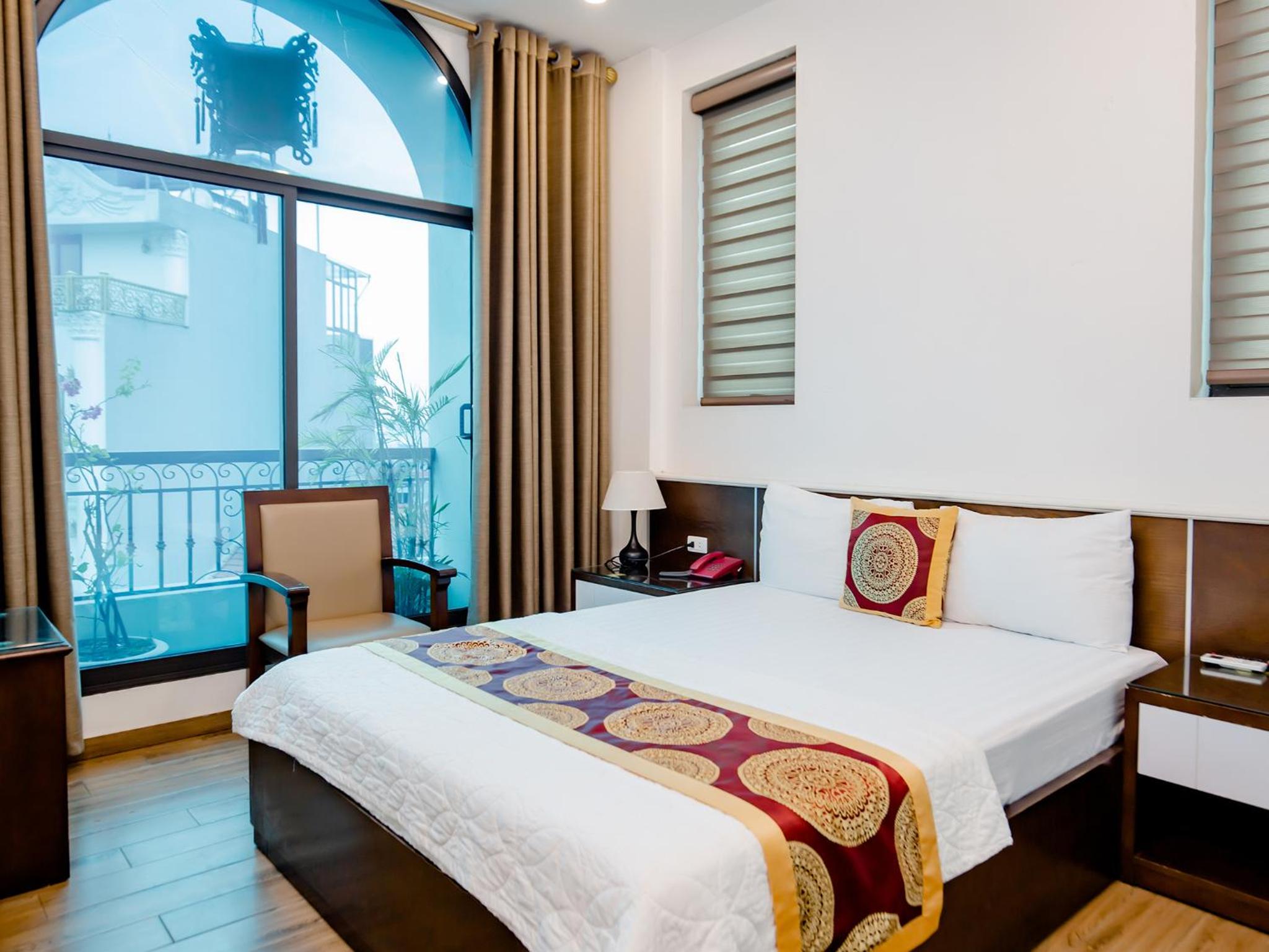 Phuong Nam Luxury Hotel Long Bien