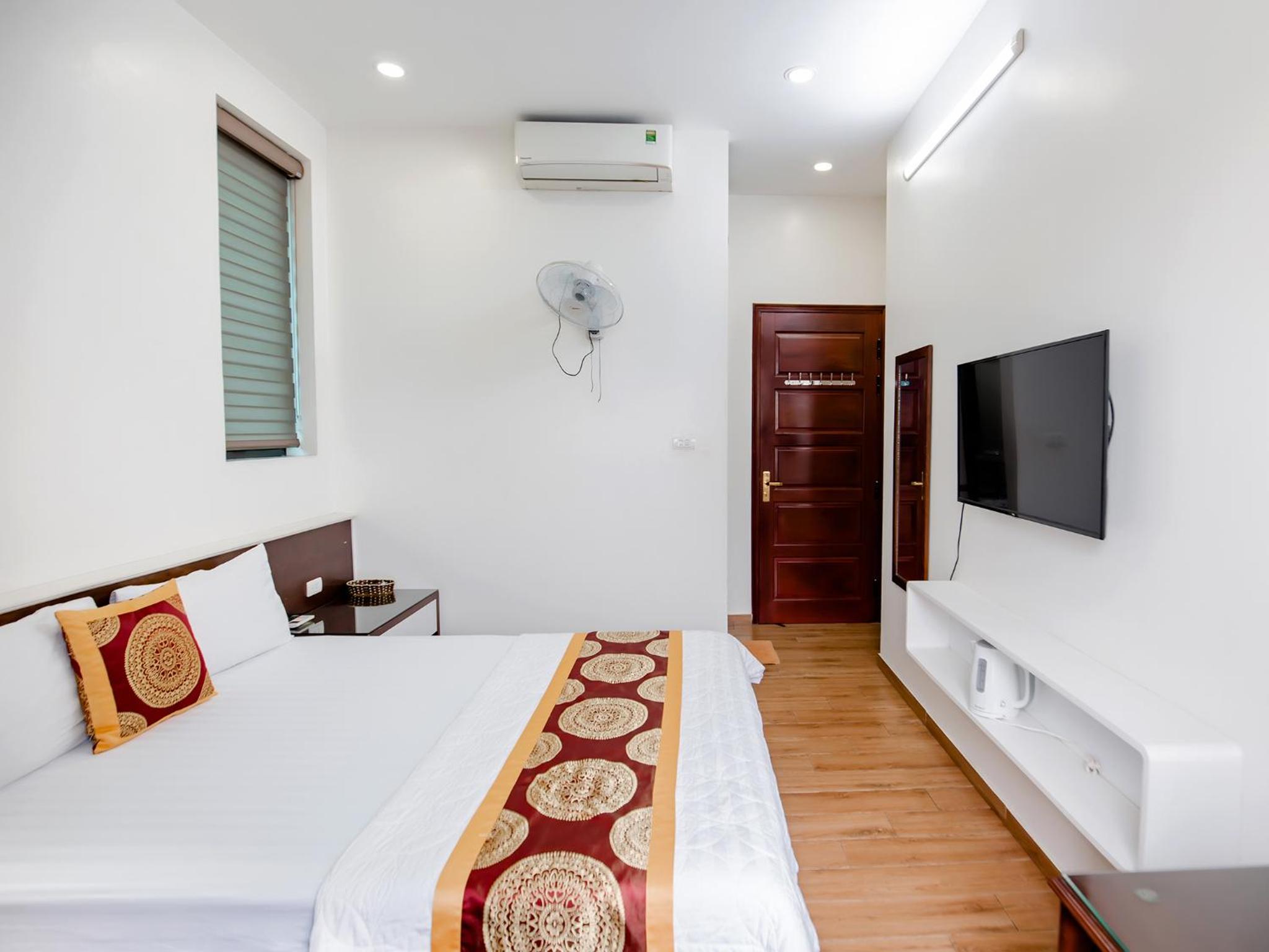 Phuong Nam Luxury Hotel Long Bien