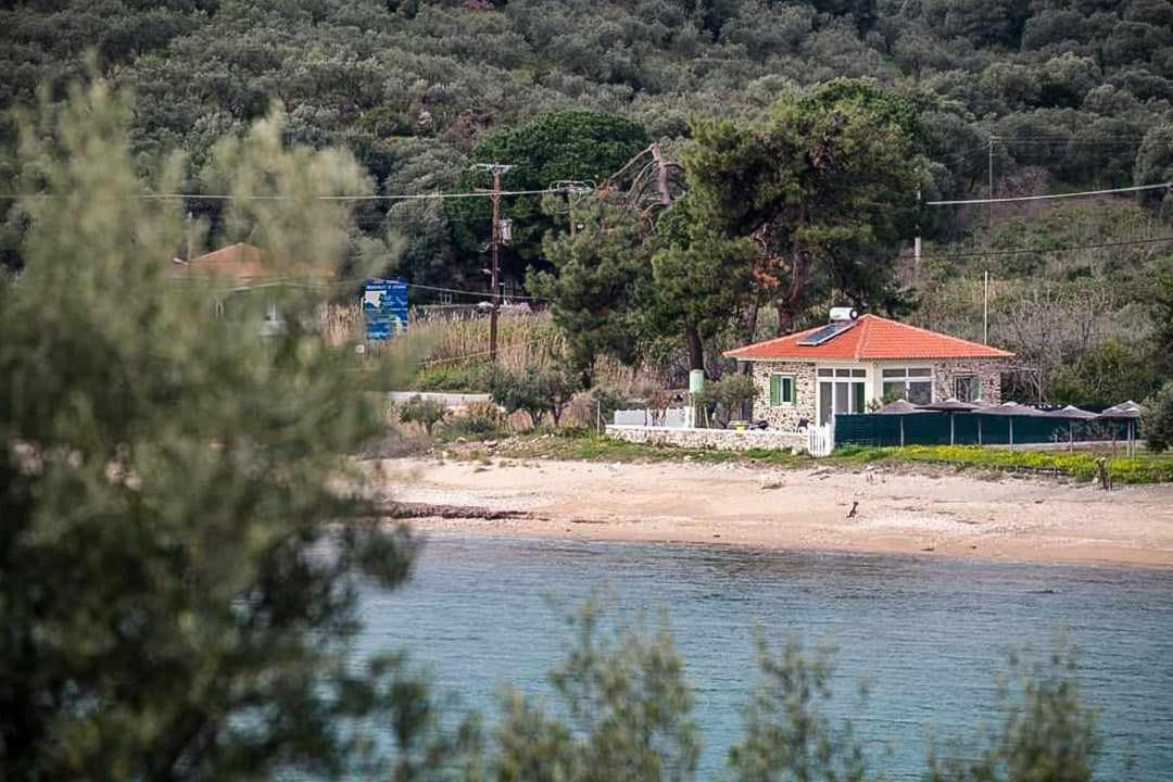 House Kokkalas on the beach view 2