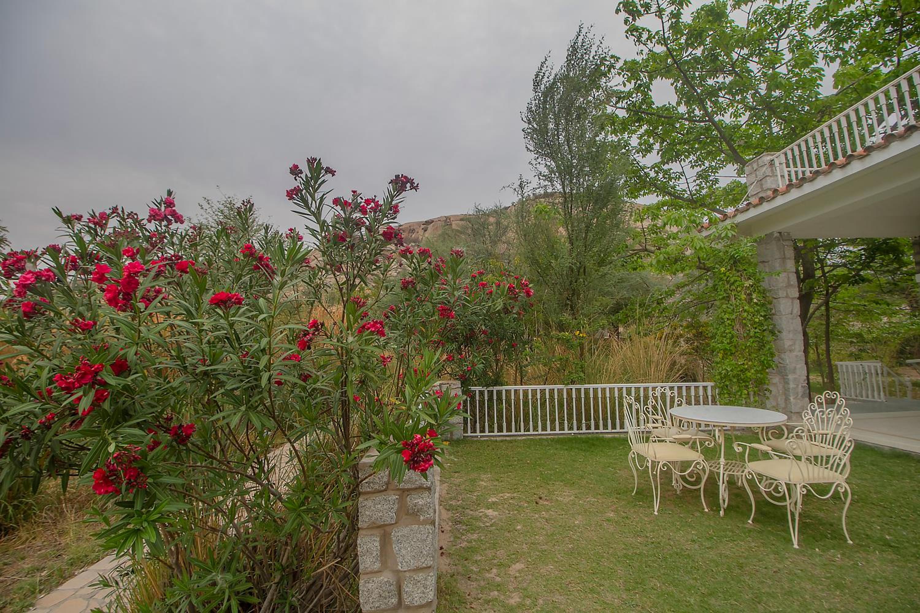 The Jawai Sagar Resort