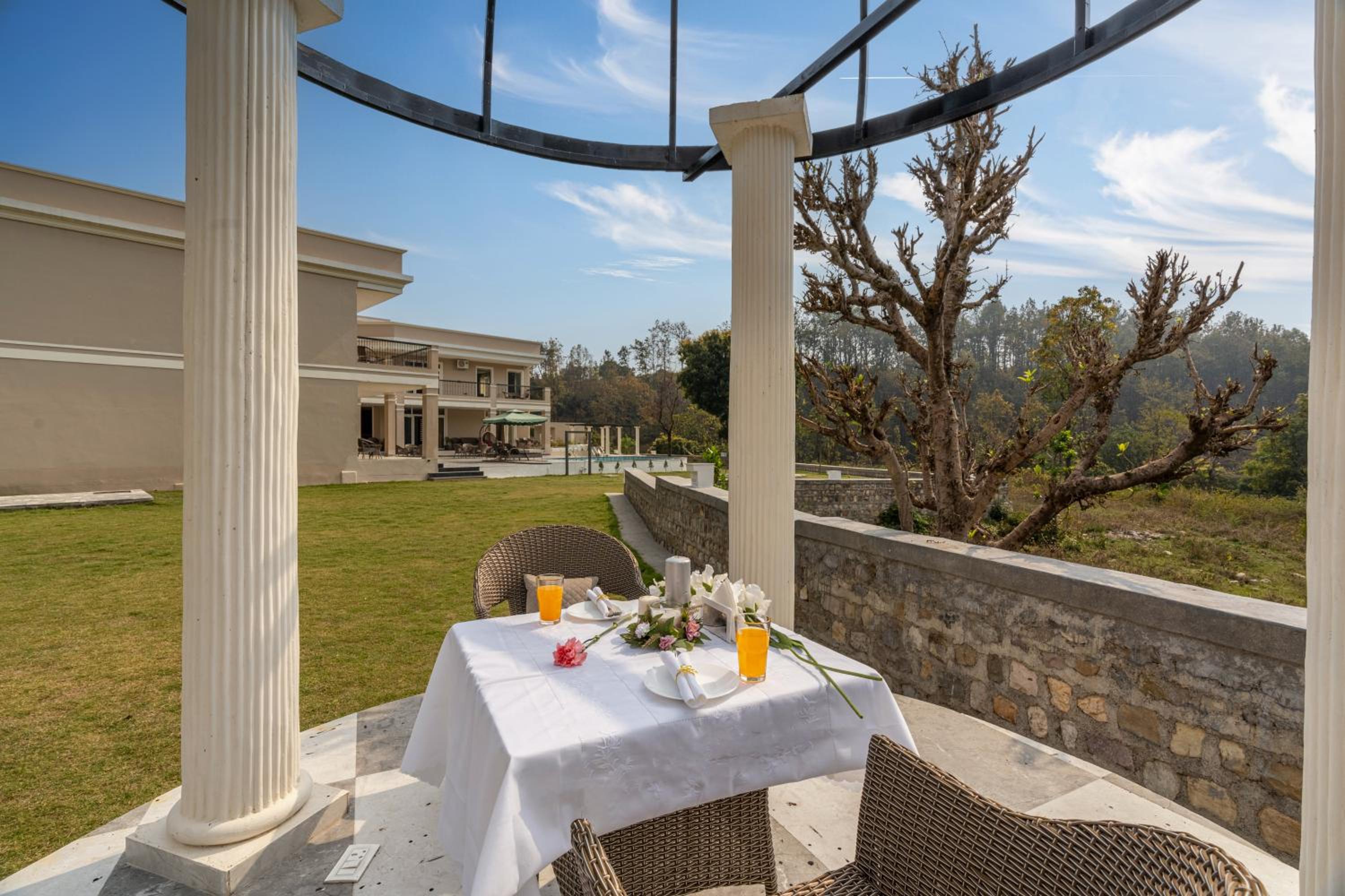 SaffronStays Sukh Saklana Haveli Royalty Rooms - Forest-view stay with pool, expansive lawns & dining near Rishikesh and Dehradun Airport