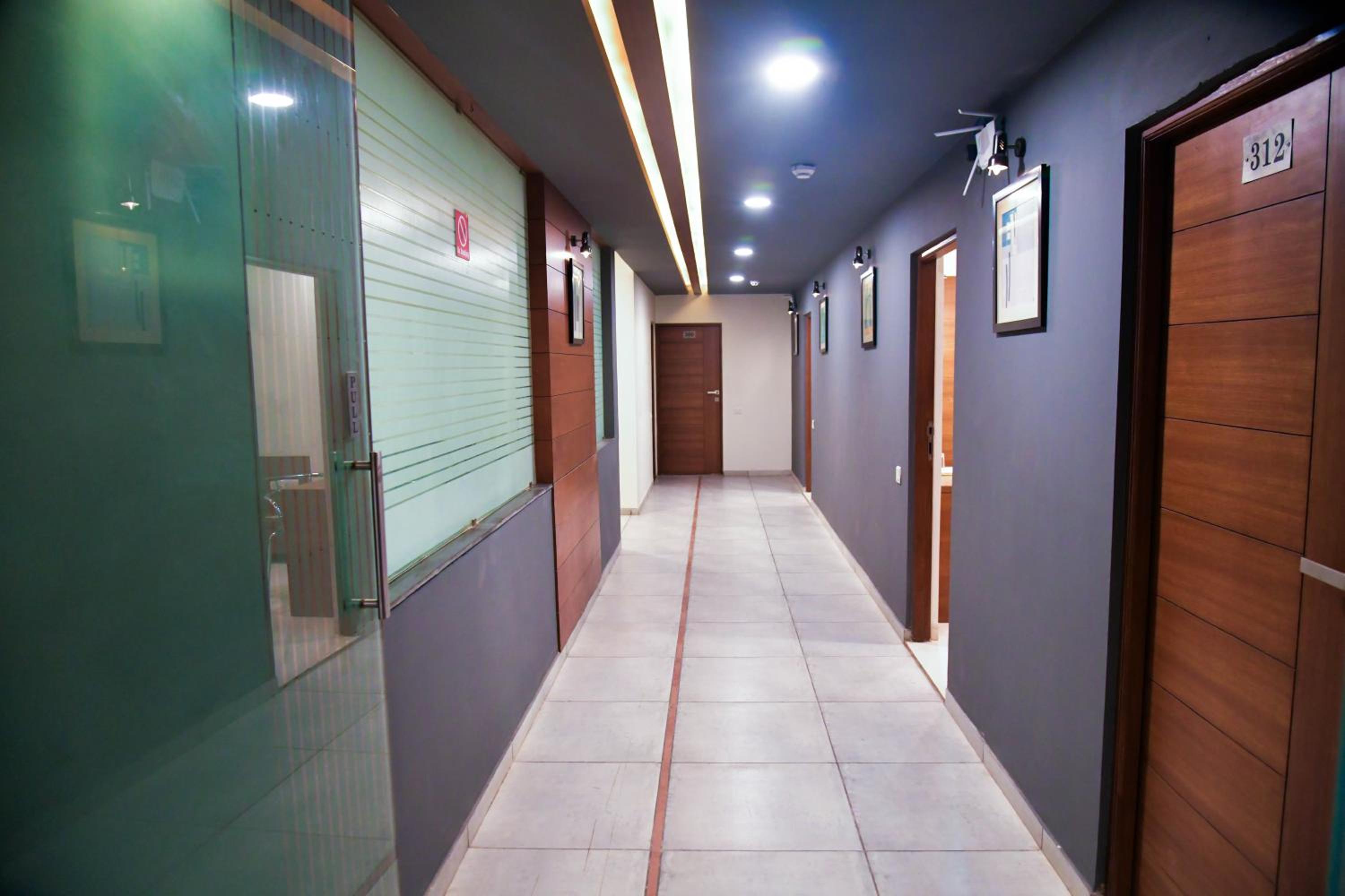 Hotel Ashooka Inn