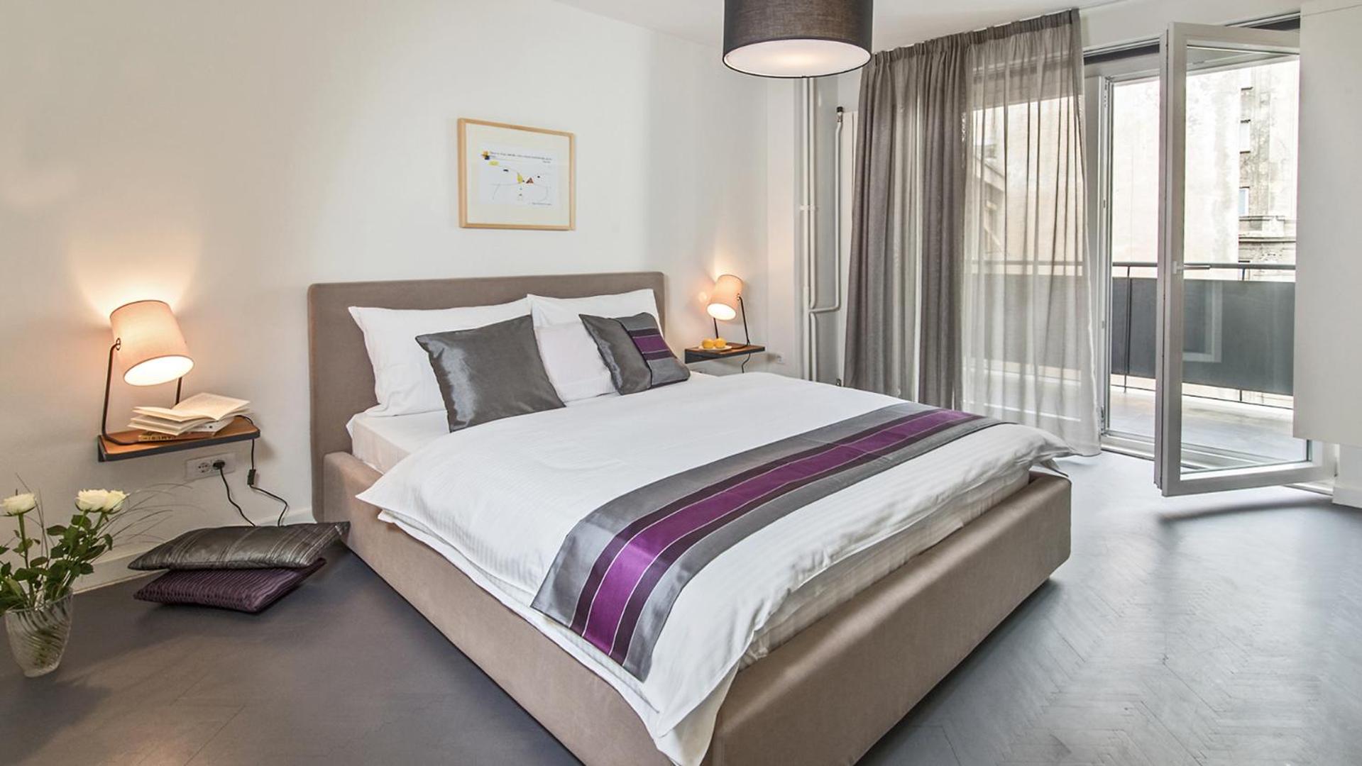 One Bedroom Apartment Market