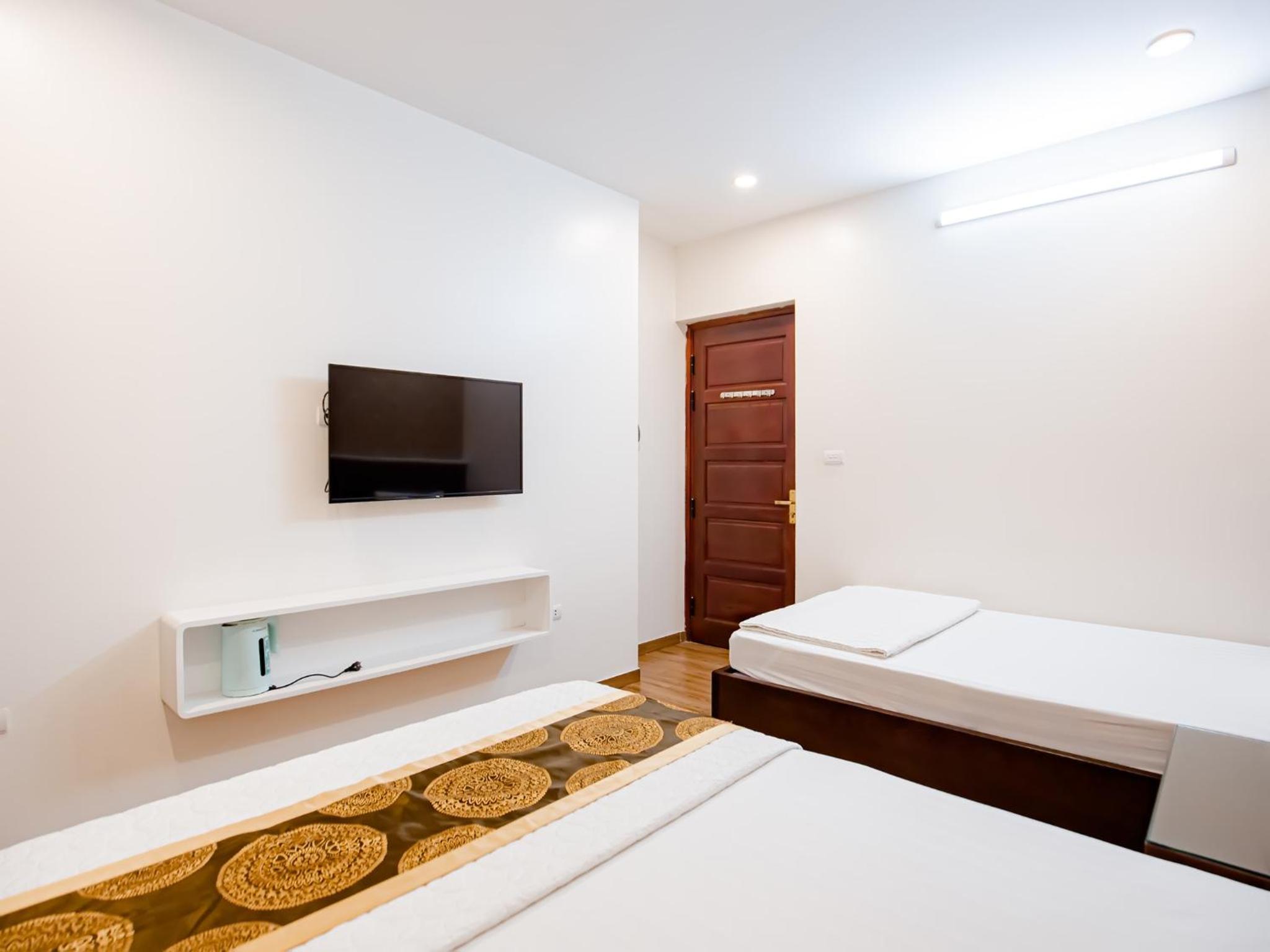 Phuong Nam Luxury Hotel Long Bien