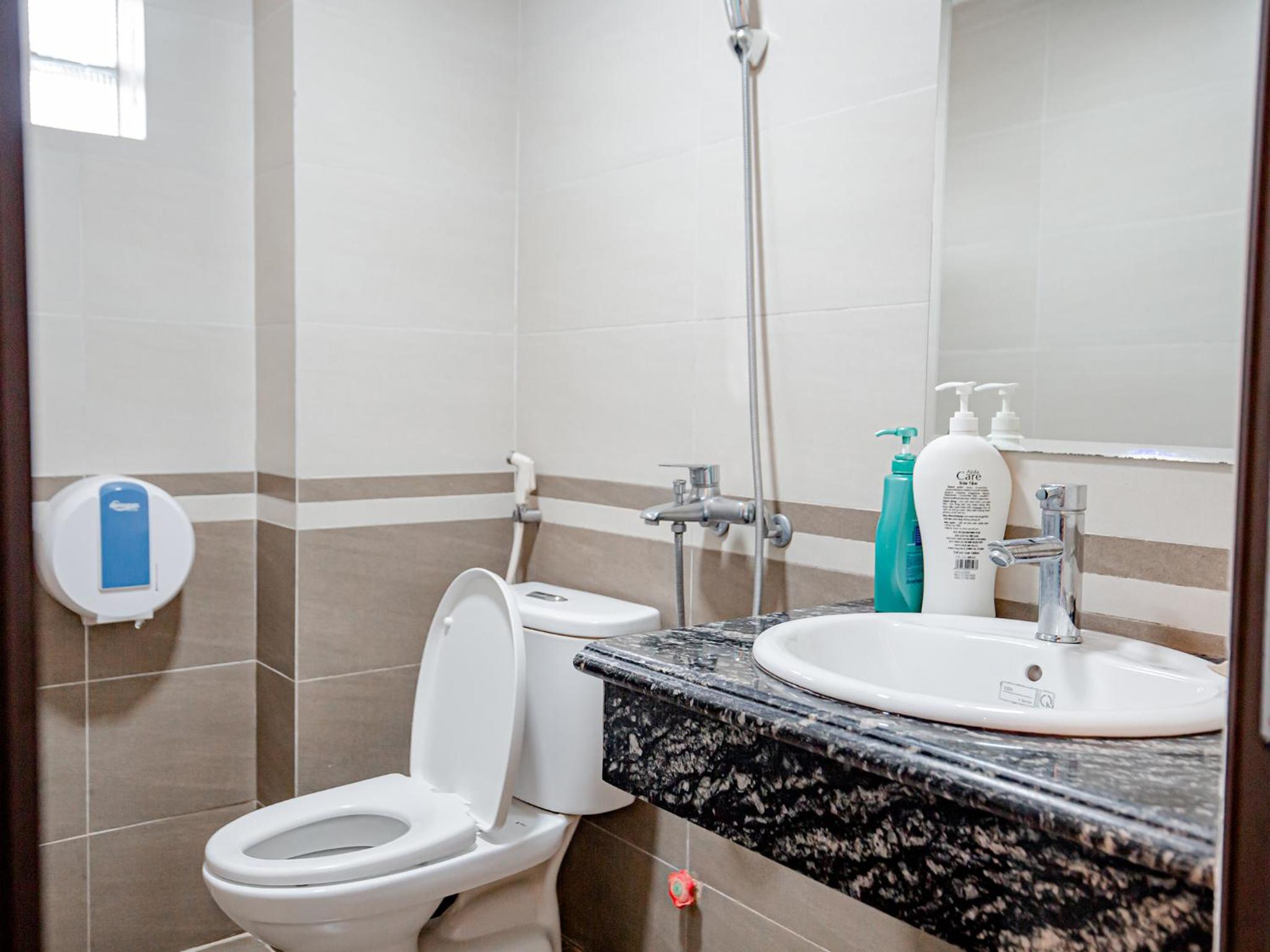 Phuong Nam Luxury Hotel Long Bien
